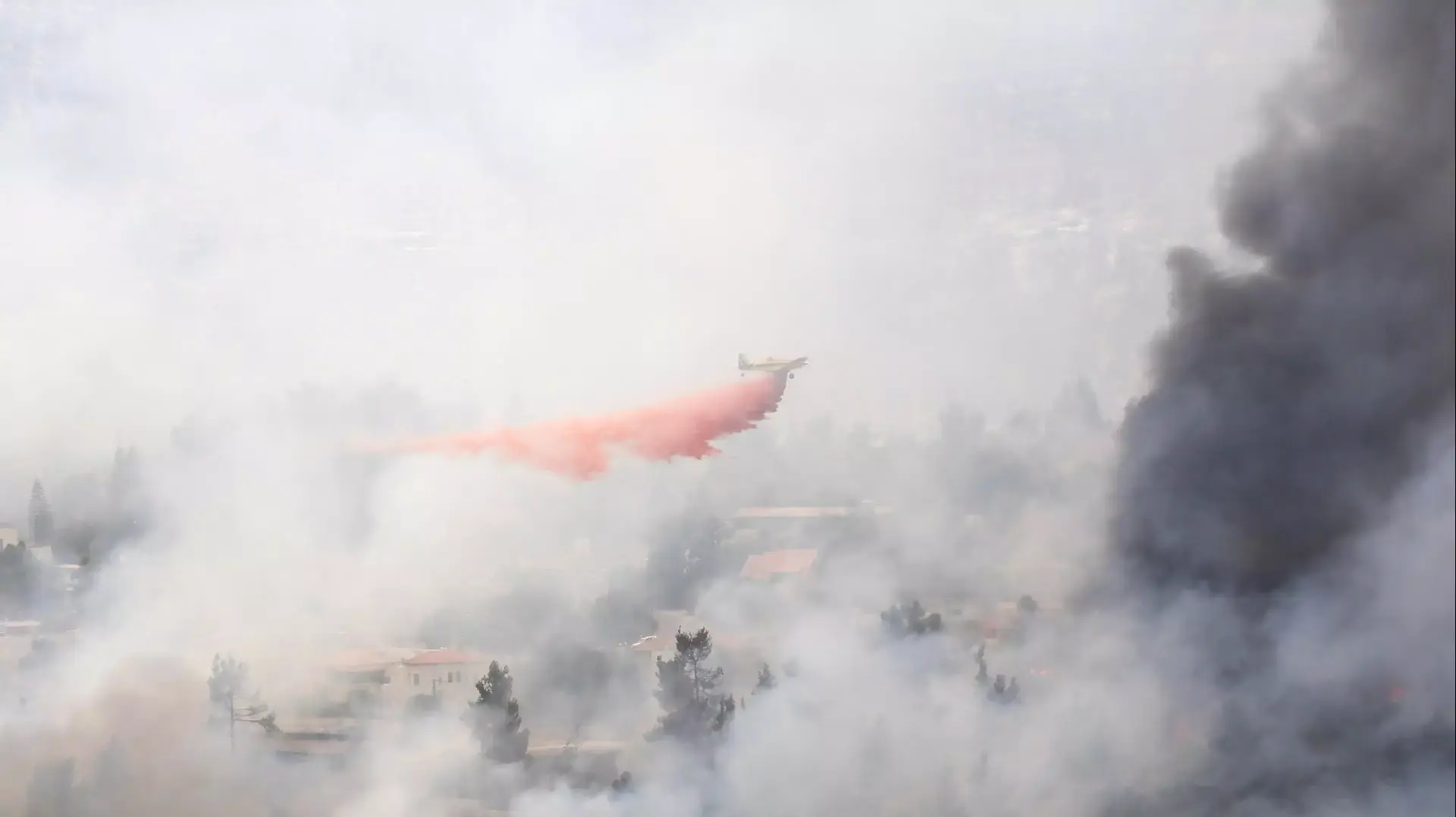 שריפה בסמוך למושב אבן ספיר, 2 באוגוסט 2015 שריפה בסמוך למושב אבן ספיר, 2 באוגוסט 2015