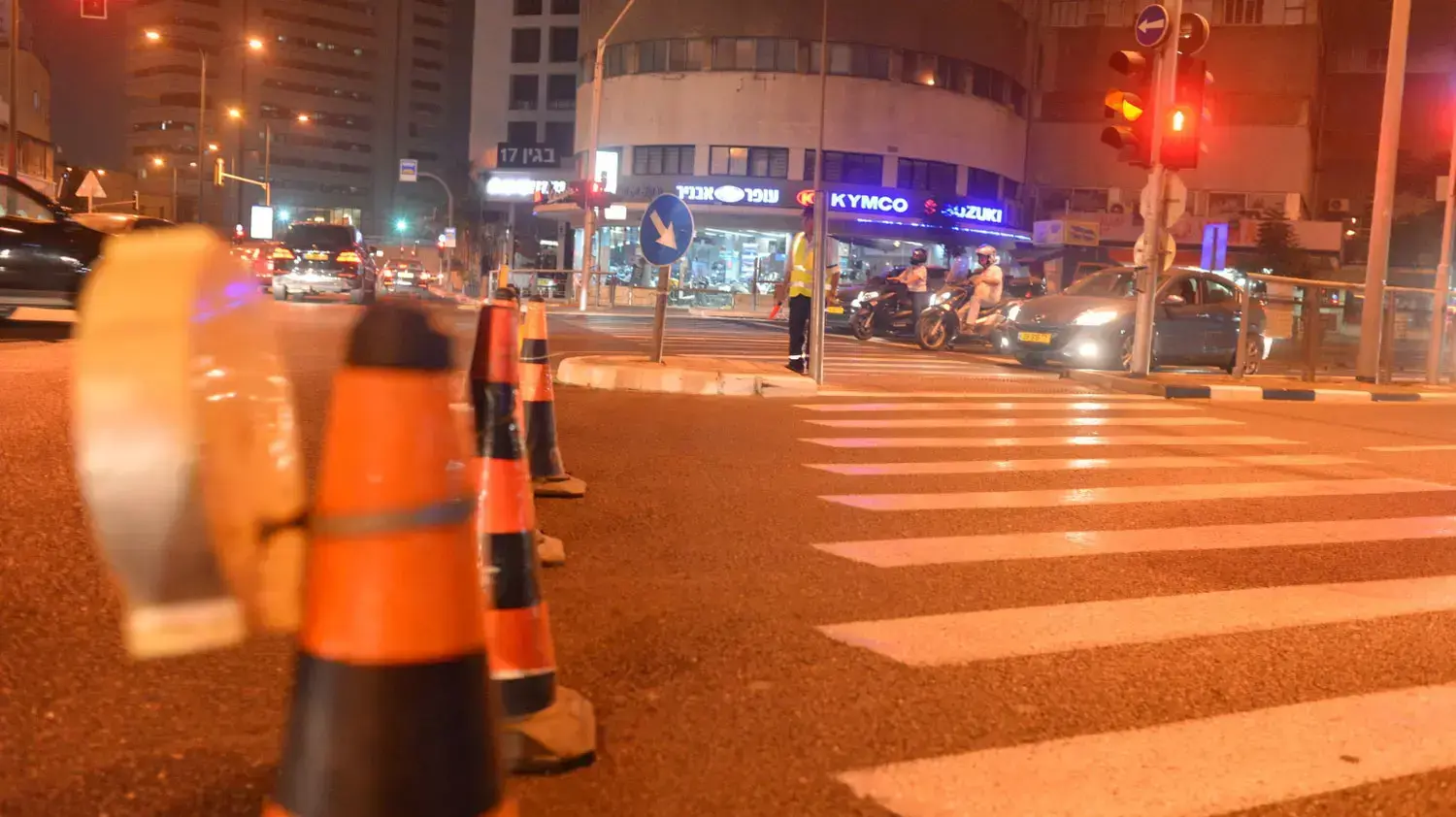 תחילת החפירות של הרכבת הקלה בגוש דן. אוגוסט 2015 תחילת החפירות של הרכבת הקלה בגוש דן. אוגוסט 2015
