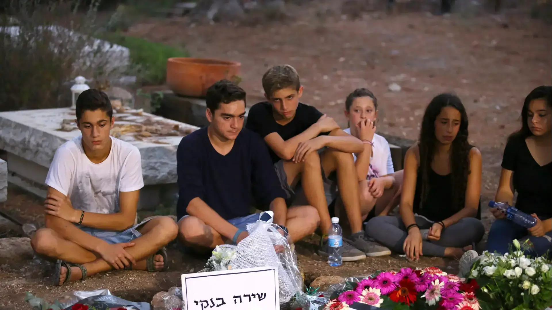 חלקת הקבר של שירה בנקי, קיבוץ נחשון, 3 באוגוסט 2015