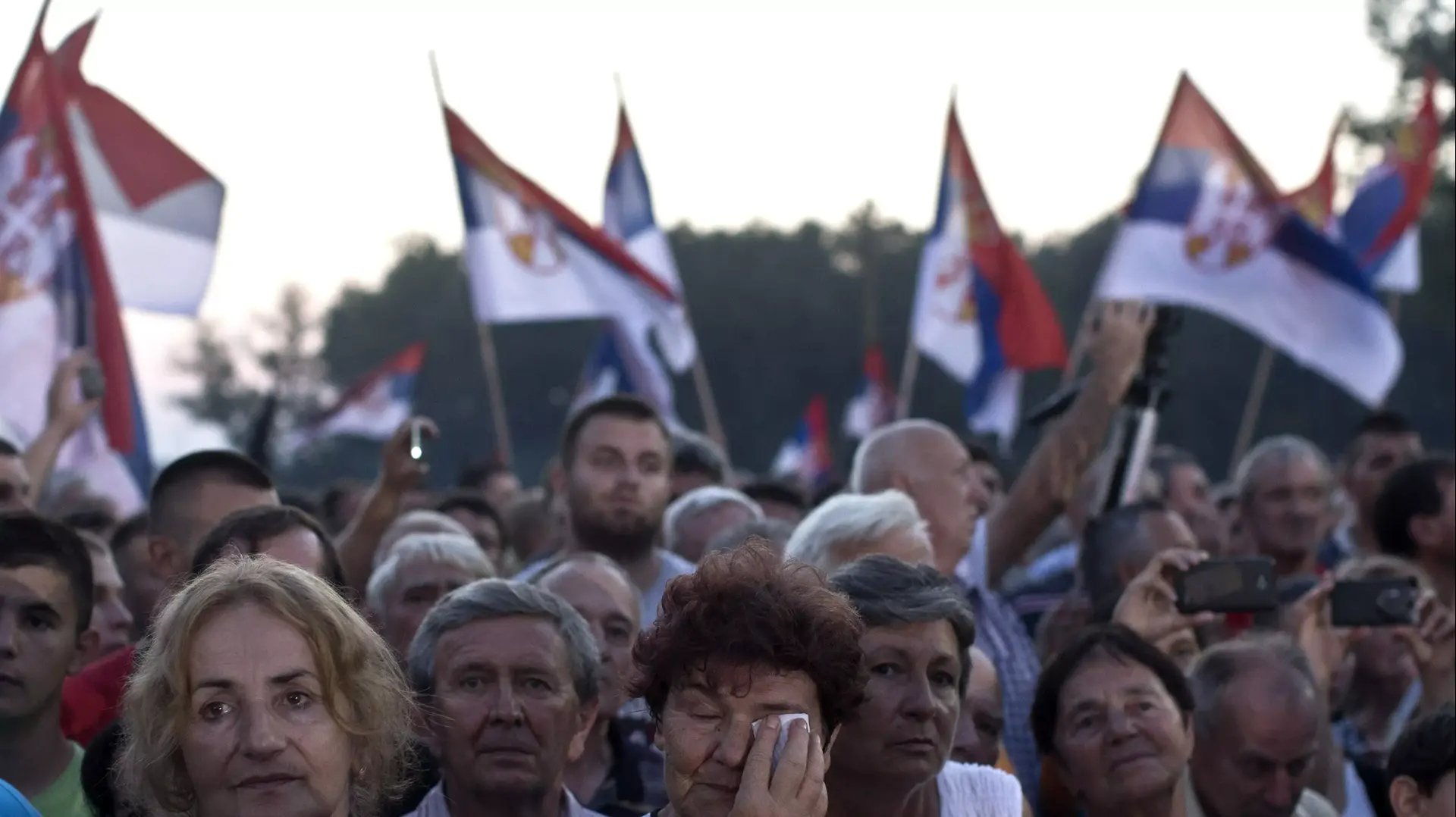 טקס זיכרון בבלגרד לציון 20 שנה למבצע "סופה", שבסופו ניצחה קרואטיה את סרביה, 4 באוגוסט 2015 טקס זיכרון בבלגרד לציון 20 שנה למבצע "סופה", שבסופו ניצחה קרואטיה את סרביה, 4 באוגוסט 2015