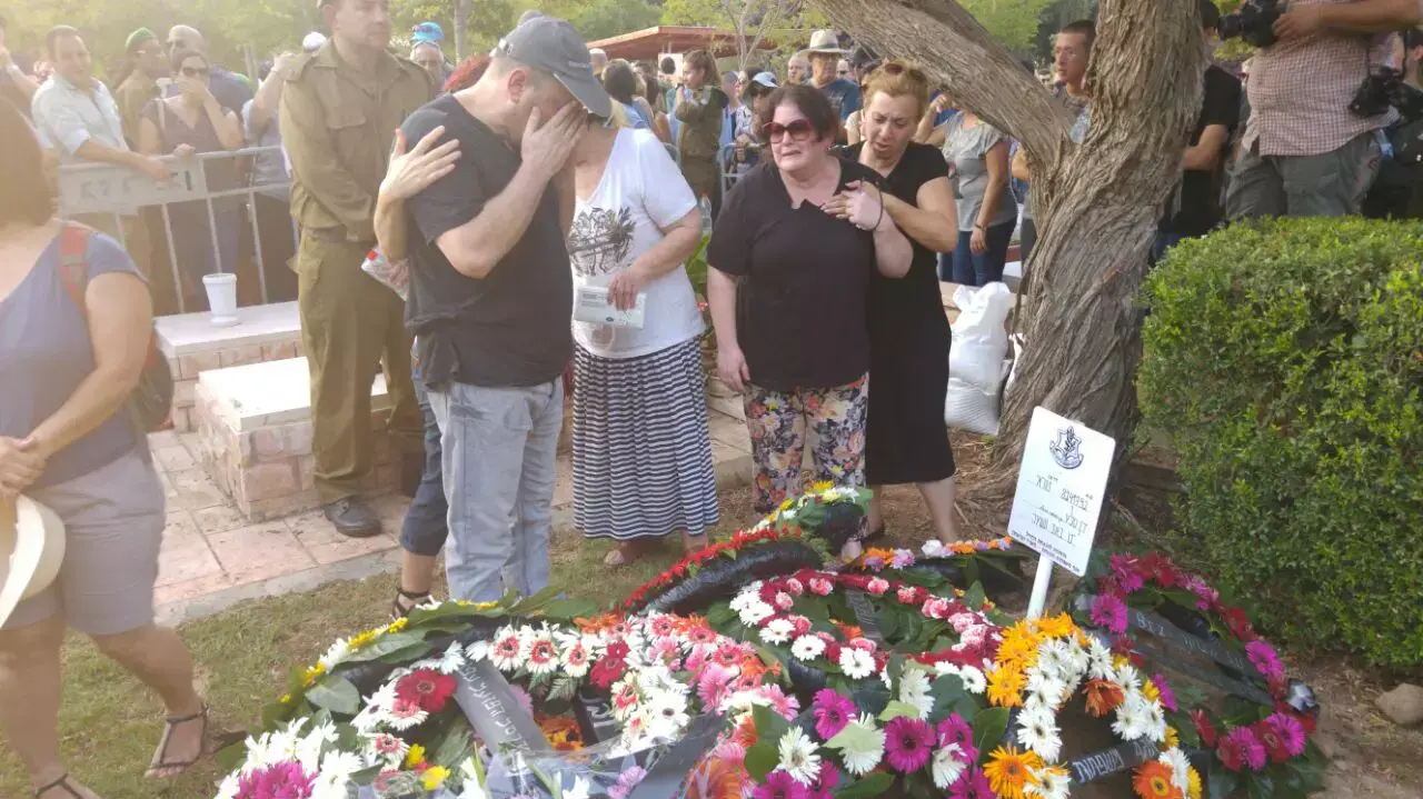 הלווית החייל דן סלע, אוגוסט 2015 הלווית החייל דן סלע, אוגוסט 2015