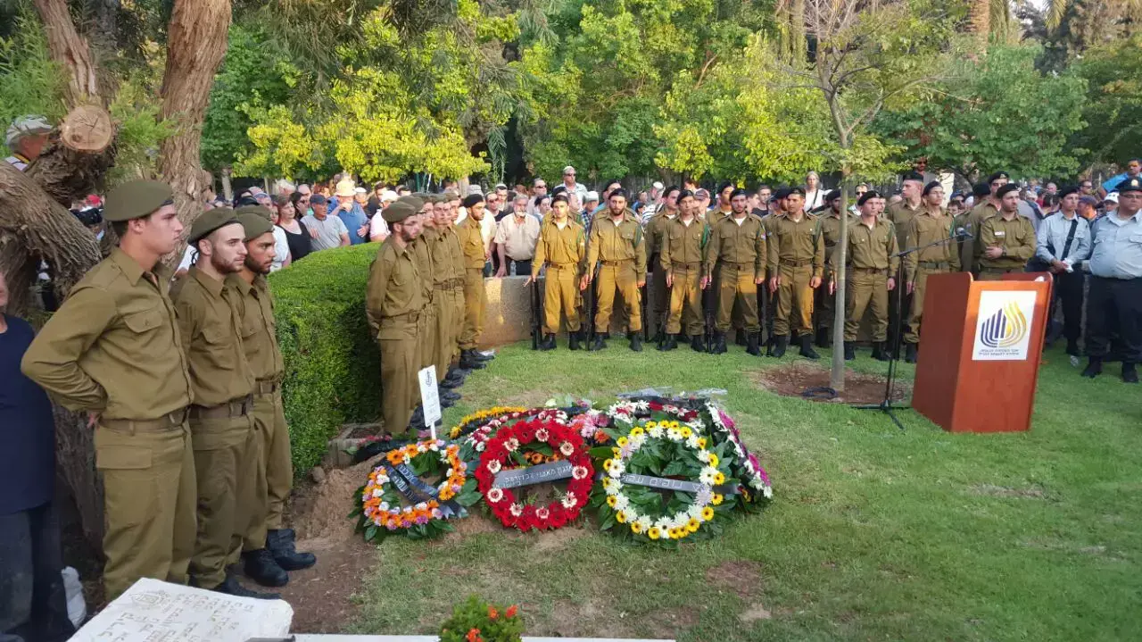 הלווית החייל דן סלע, אוגוסט 2015 הלווית החייל דן סלע, אוגוסט 2015