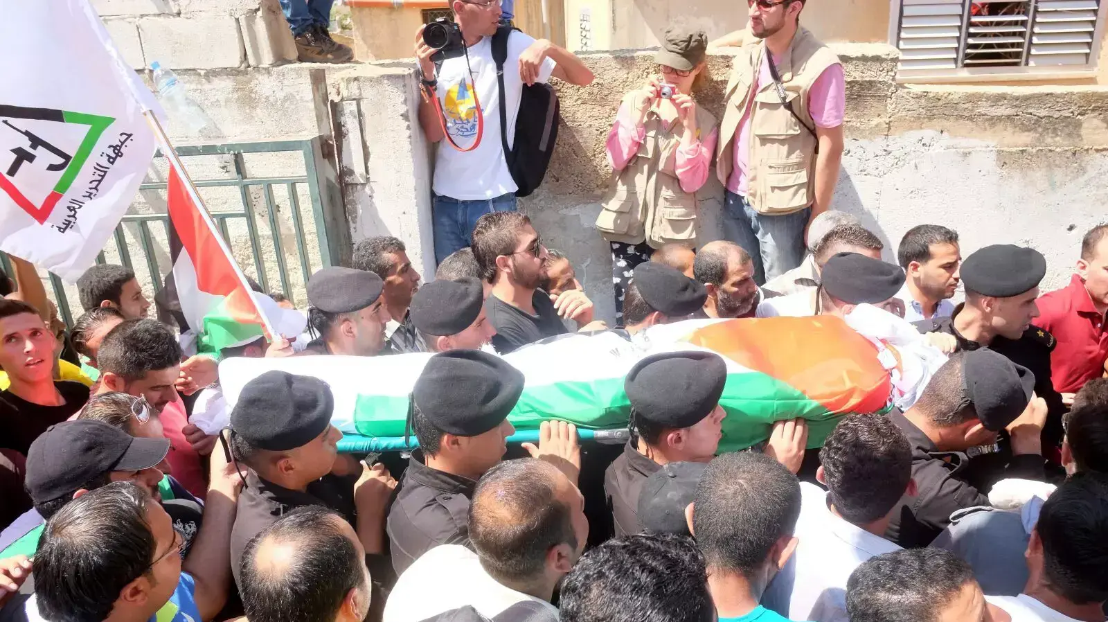 הלוויתו של סעד דוואבשה שנרצח בפיגוע ההצתה בכפר דומא, 8 באוגוסט 2015 הלוויתו של סעד דוואבשה שנרצח בפיגוע ההצתה בכפר דומא, 8 באוגוסט 2015