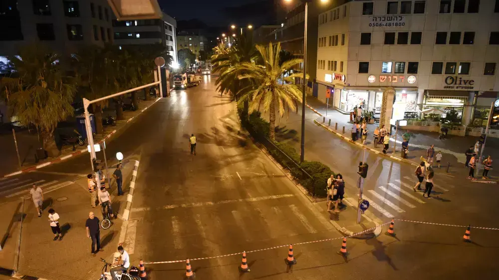 פירוק גשר מעריב, אוגוסט 2015 פירוק גשר מעריב, אוגוסט 2015