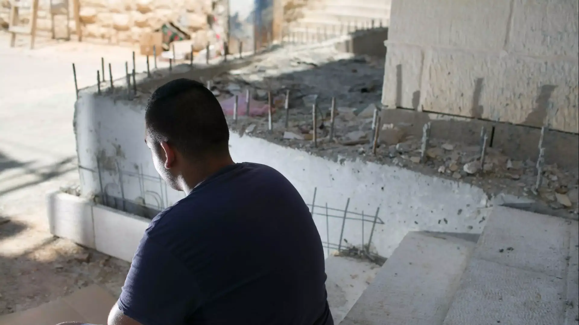 תלמיד פעיל להב"ה בבית ספר תיכון בירושלים תלמיד פעיל להב"ה בבית ספר תיכון בירושלים