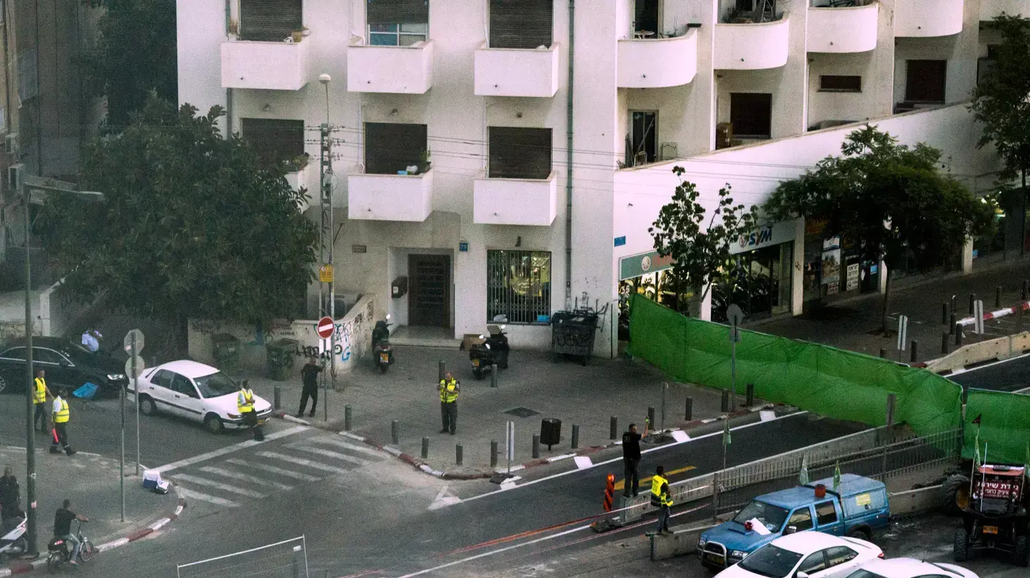 הכנות לקראת פיצוץ גשר מעריב, 21 באוגוסט 2015 הכנות לקראת פיצוץ גשר מעריב, 21 באוגוסט 2015