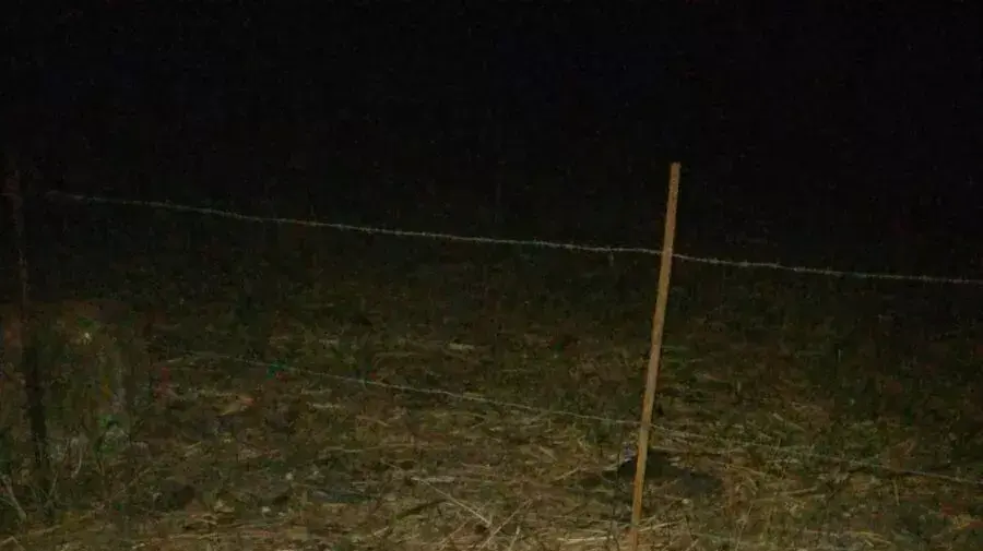 השחתת אנדרטה לזכרו של אורן נח, חלל צה"ל שנהרג במבצע "צוק איתן", אוגוסט 2015 השחתת אנדרטה לזכרו של אורן נח, חלל צה"ל שנהרג במבצע "צוק איתן", אוגוסט 2015