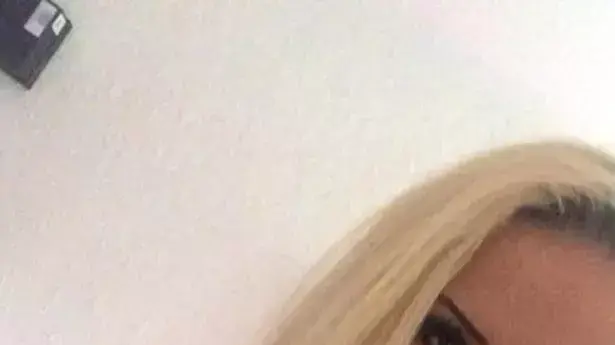 קיילה מוריס עברה ניתוחים פלסטיים כדי להיראות כמו קייטי פרייס קיילה מוריס עברה ניתוחים פלסטיים כדי להיראות כמו קייטי פרייס