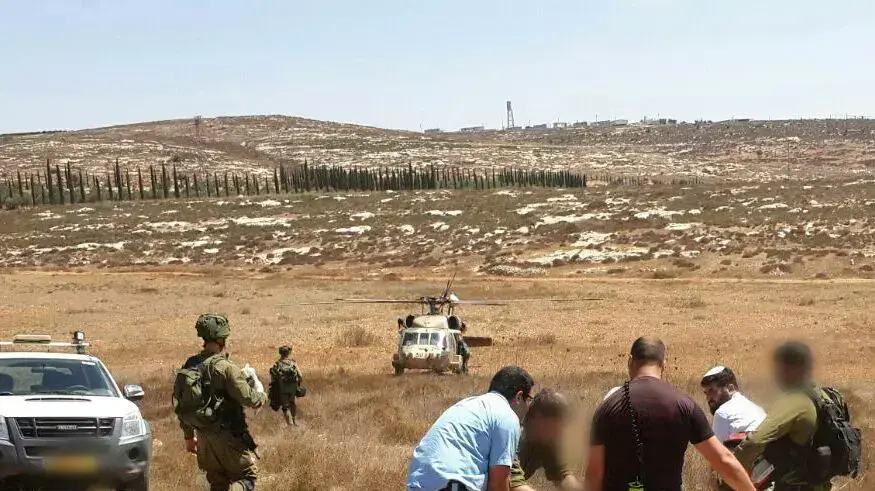 פעולות החייאה בבן 19 שטבע בבור מים בבנימין, 28 באוגוסט 2015 פעולות החייאה בבן 19 שטבע בבור מים בבנימין, 28 באוגוסט 2015