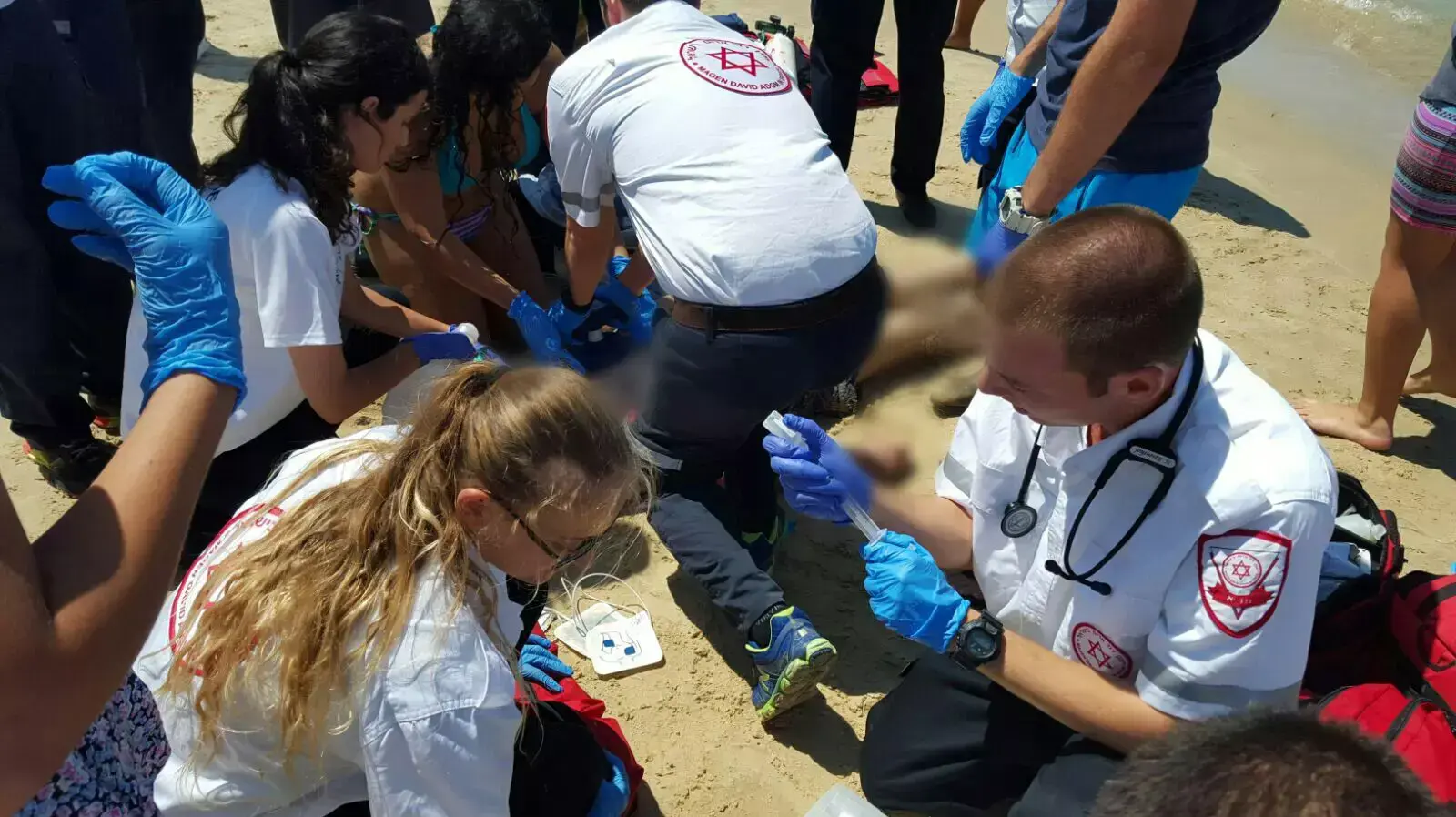 צעיר טבע בים, חוף סירונית, נתניה צעיר טבע בים, חוף סירונית, נתניה