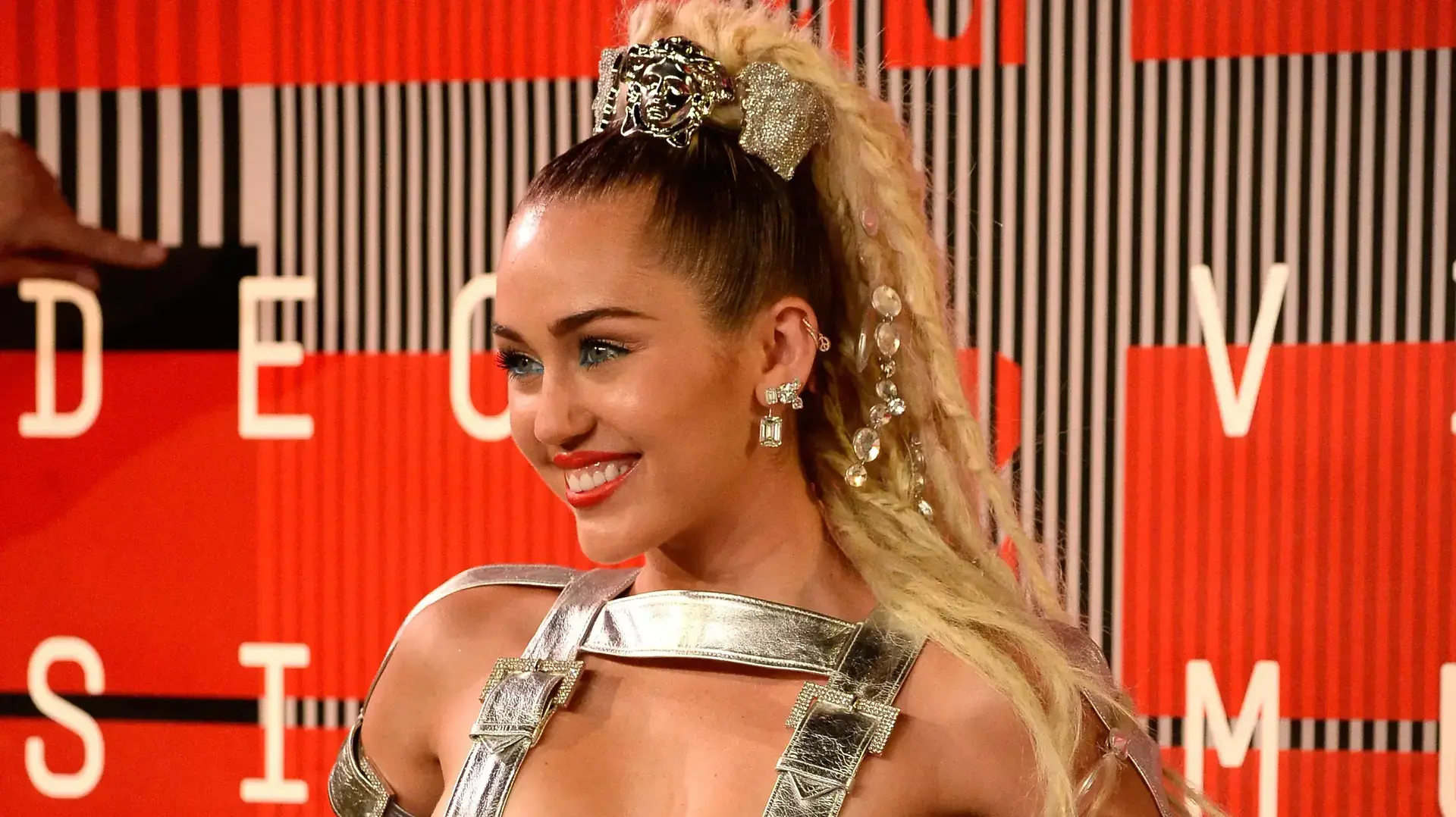 מיילי סיירוס, VMA 2015 מיילי סיירוס, VMA 2015