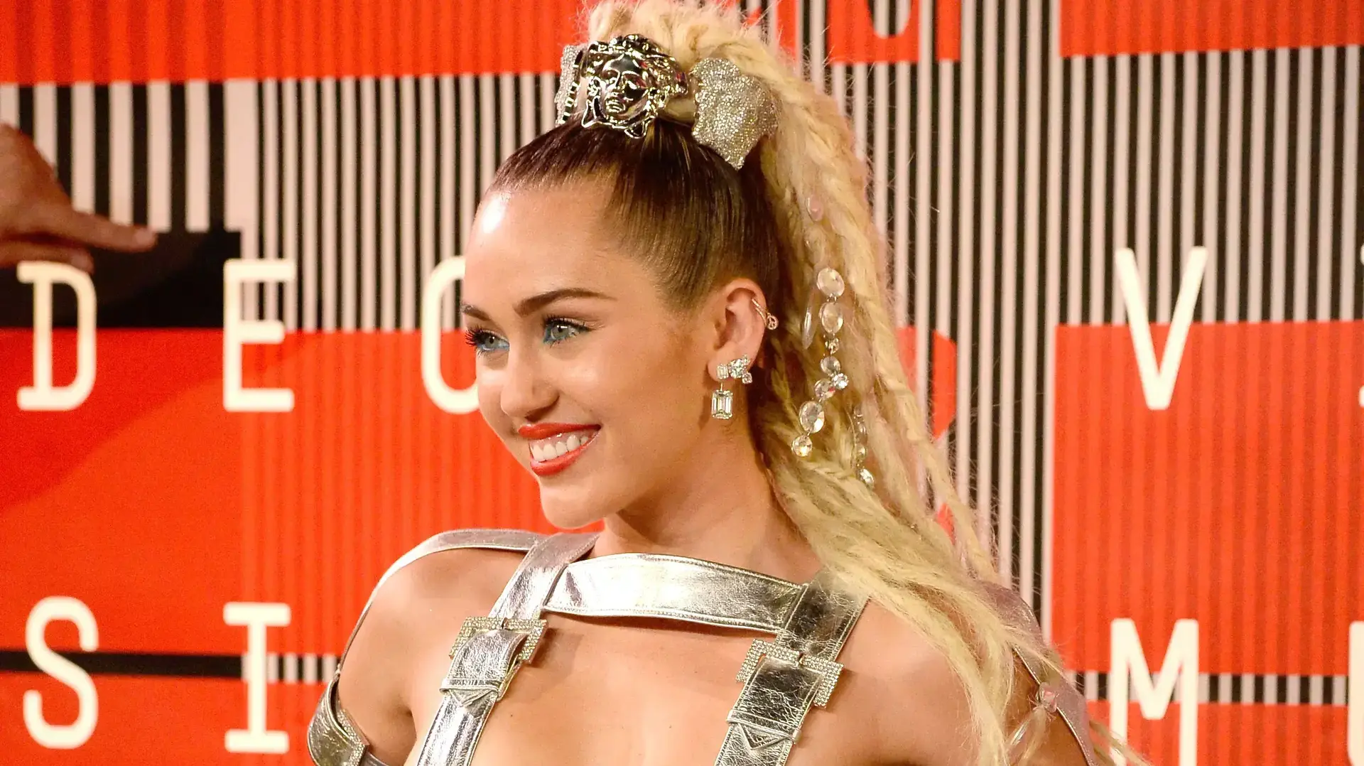 מיילי סיירוס, VMA 2015 מיילי סיירוס, VMA 2015