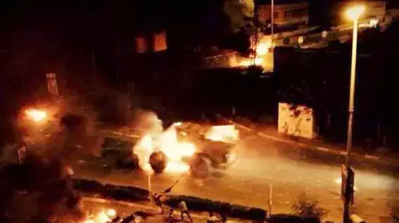 פלסטינים מתעמתים עם כוח ימ"מ הלילה במחנה הפליטים ג'נין, לאחר שהכוח הגיע כדי לעצור מבוקש. אוגוסט 2015 פלסטינים מתעמתים עם כוח ימ"מ הלילה במחנה הפליטים ג'נין, לאחר שהכוח הגיע כדי לעצור מבוקש. אוגוסט 2015