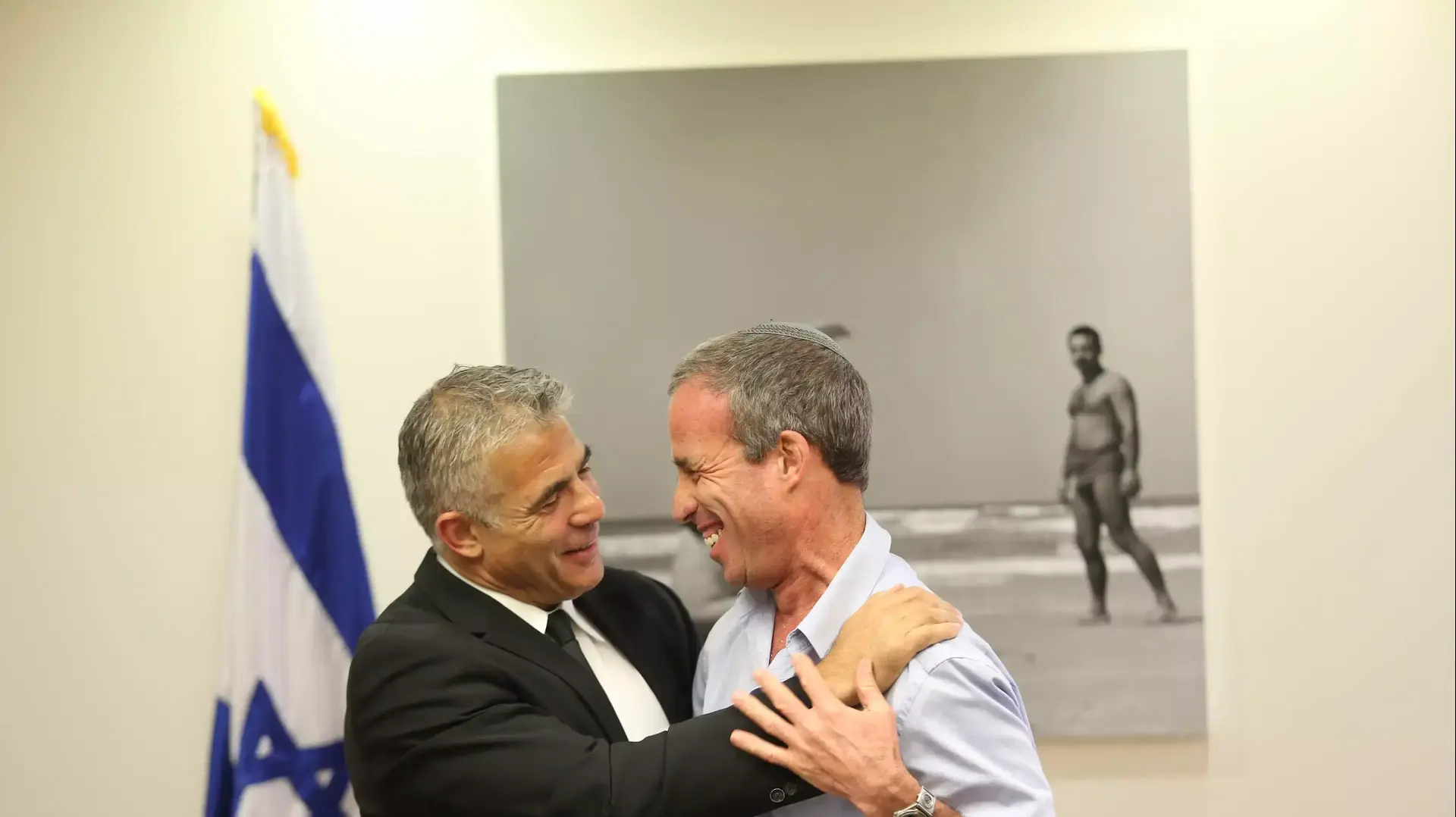 ח"כ יאיר לפיד ואלעזר שטרן, סיעת יש עתיד, 2 בספטמבר 2015