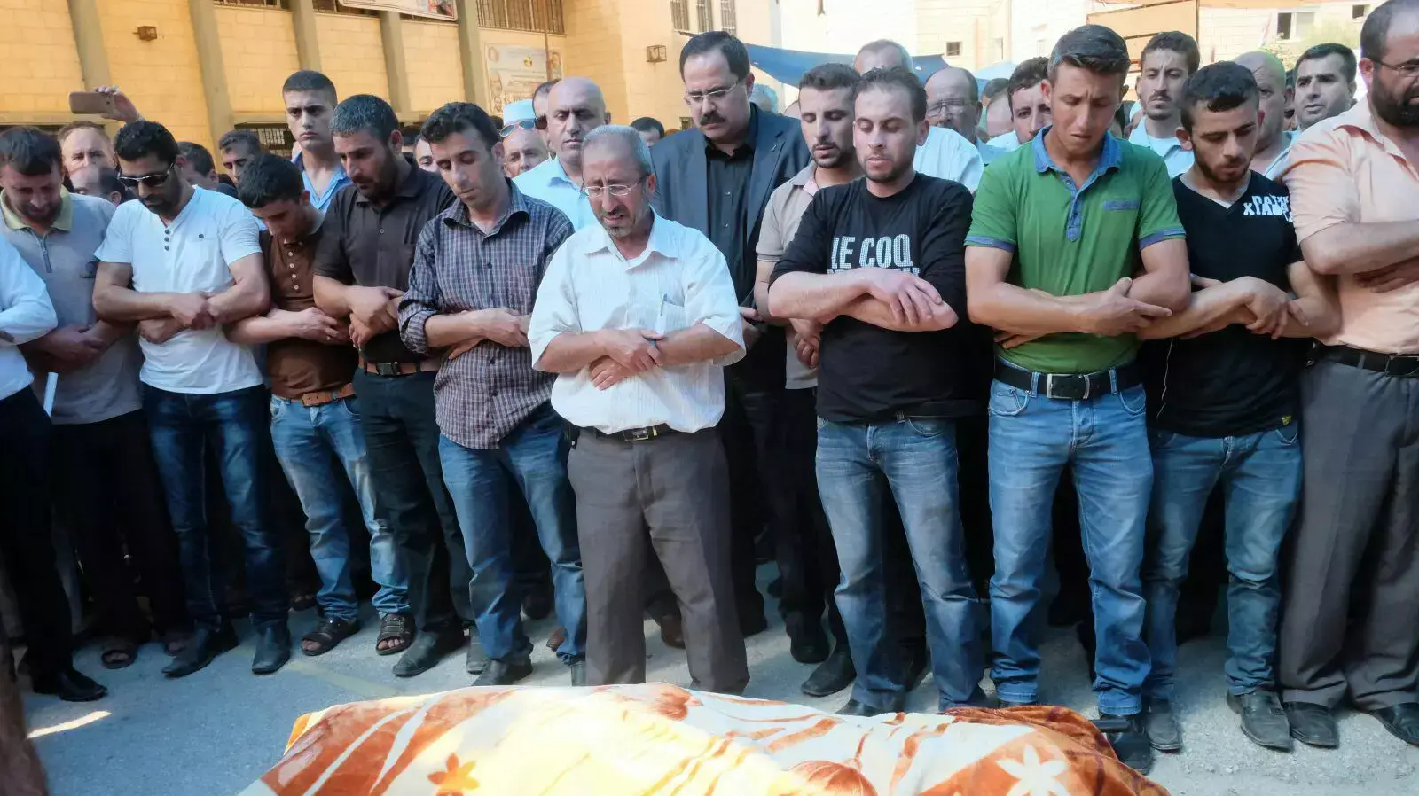 הלווית ריהאם דוואבשה, כפר דומא, 7 בספטמבר 2015 הלווית ריהאם דוואבשה, כפר דומא, 7 בספטמבר 2015