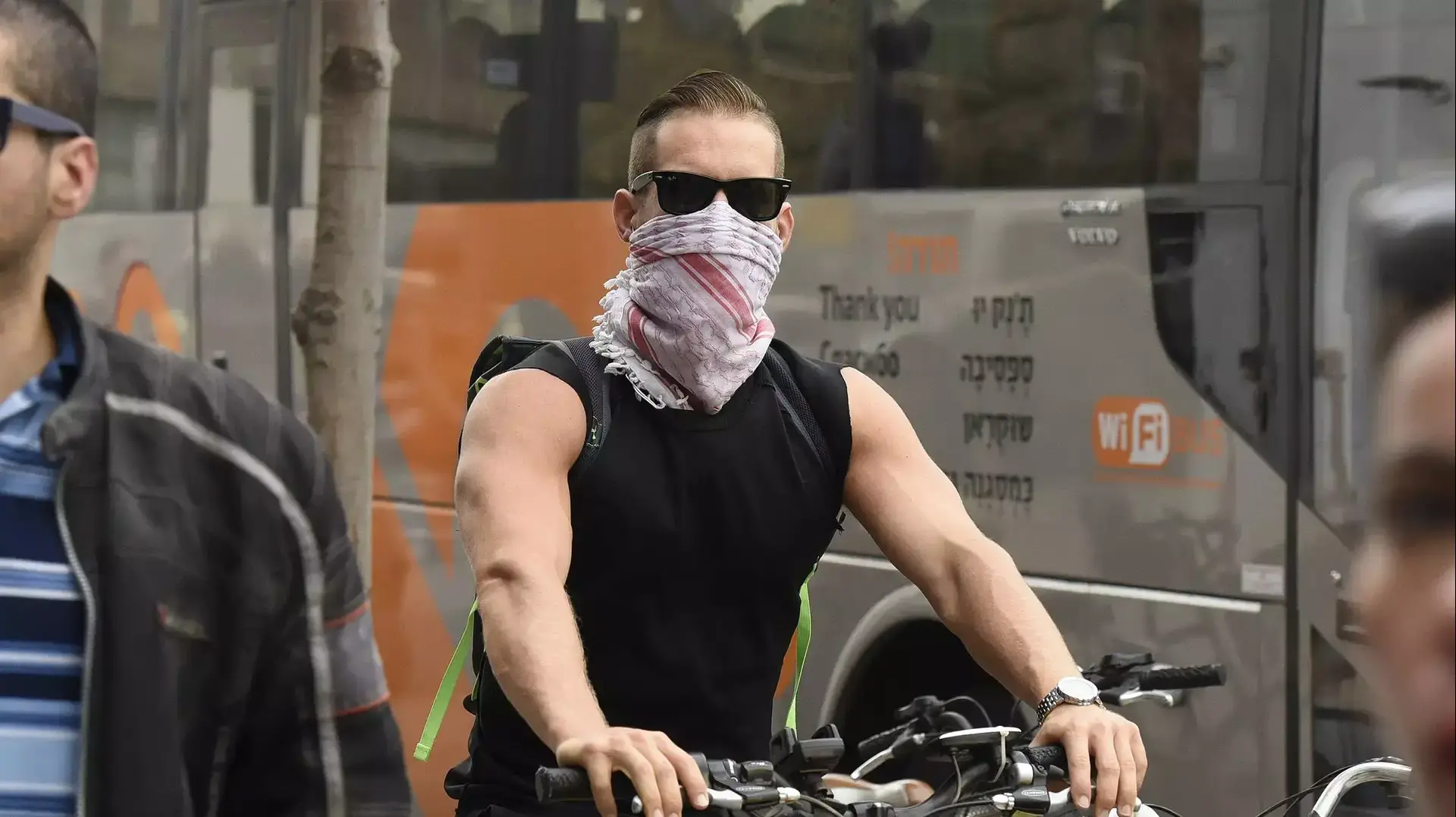 אובך בתל אביב 10 אוקטובר 2015 אובך בתל אביב 10 אוקטובר 2015