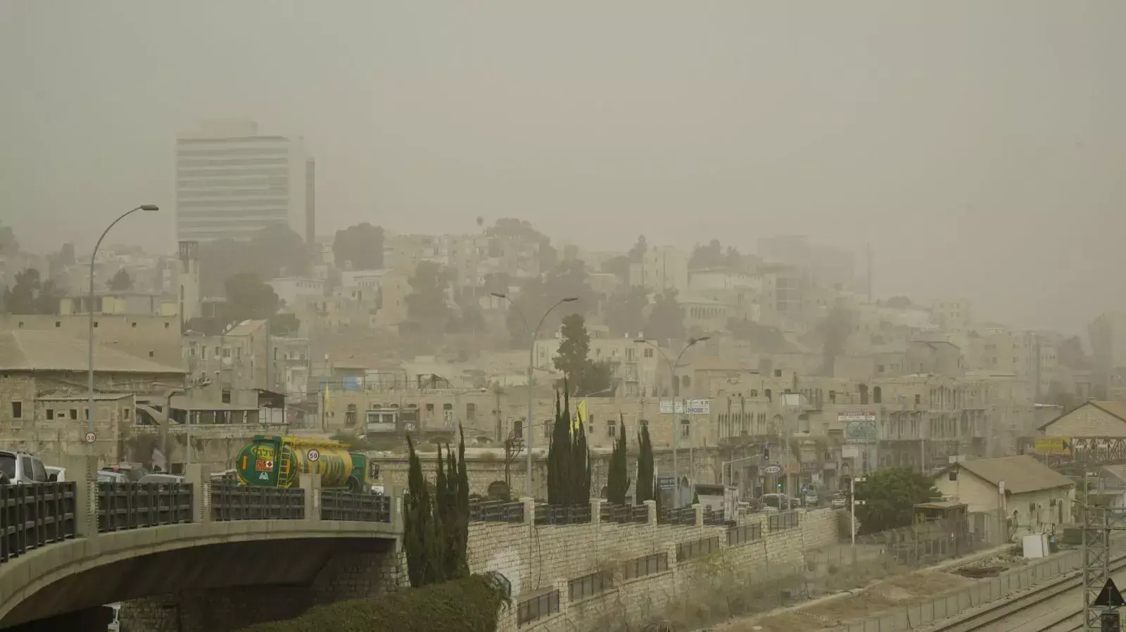 אובך בחיפה, 10 בספטמבר 2015 אובך בחיפה, 10 בספטמבר 2015