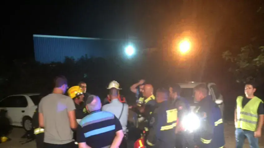 : דליפת אמוניה במפעל "טופשף" בקיבוץ אילון שבגליל המערבי 15 בספטמבר 2015 : דליפת אמוניה במפעל "טופשף" בקיבוץ אילון שבגליל המערבי 15 בספטמבר 2015