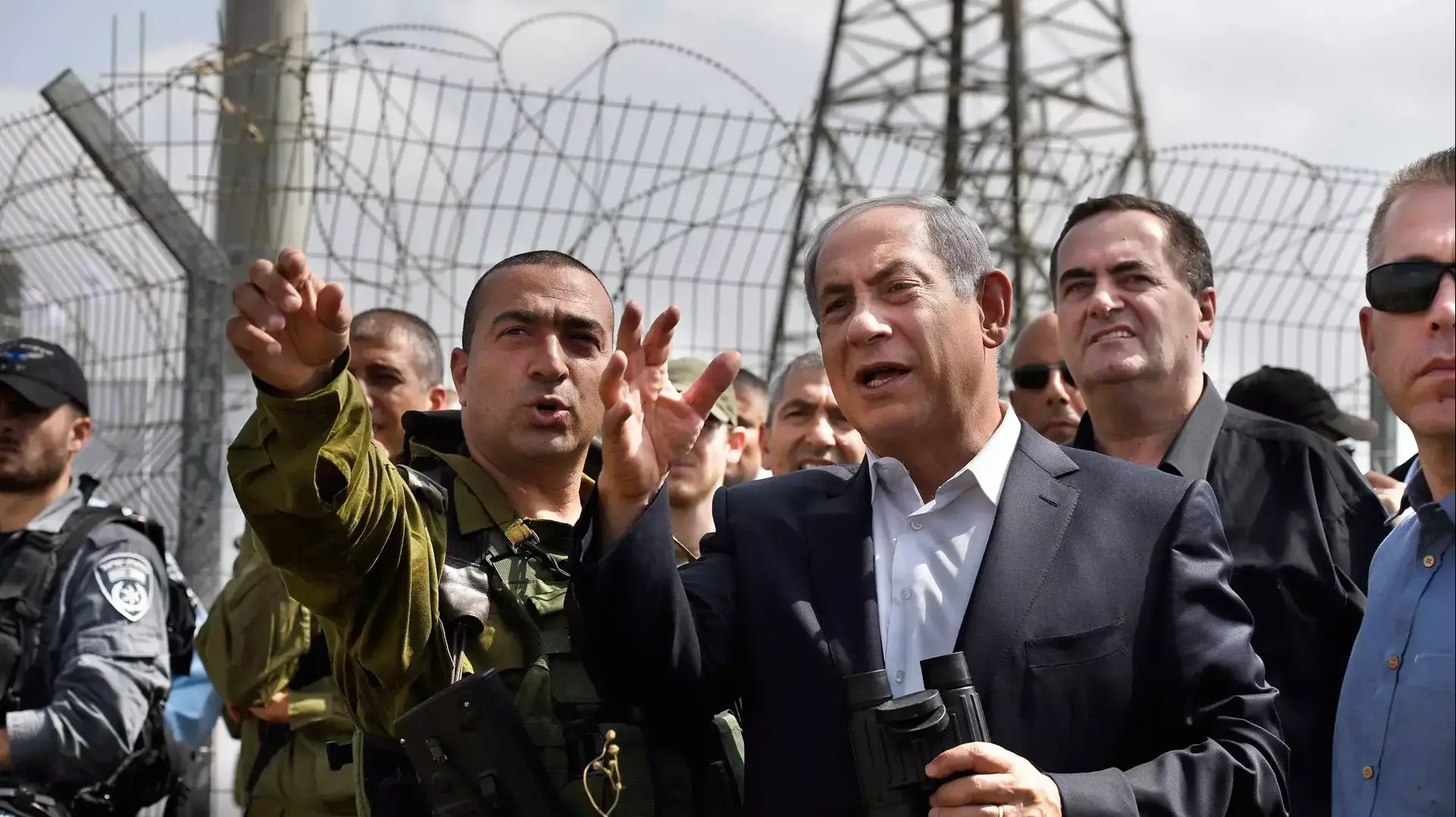 ראש הממשלה בביקור בכביש 443. ספטמבר 2015
