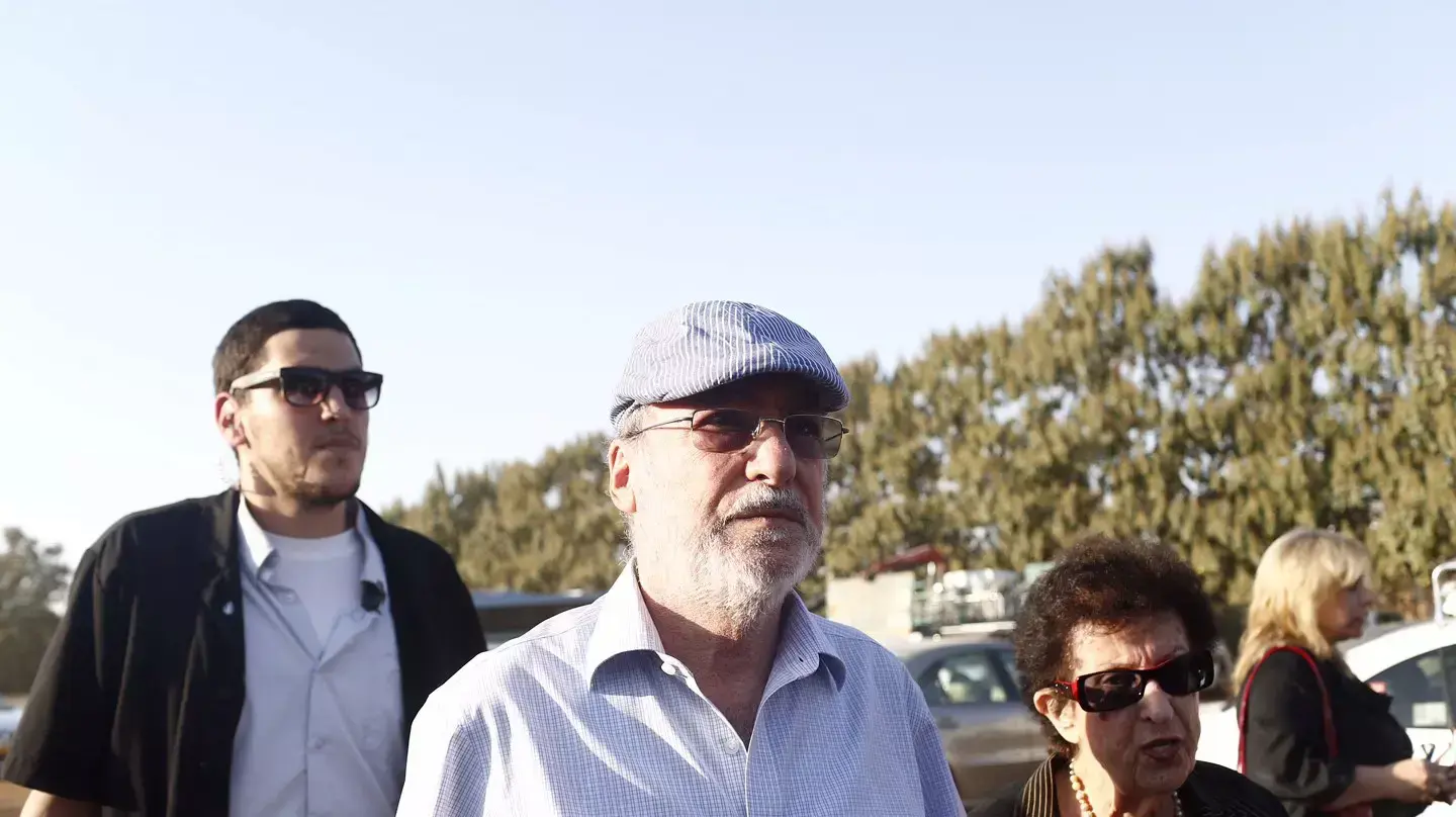 אשר גרוניס, נשיא בית המשפט העליון, הלווית השופט מישאל חשין, 20 בספטמבר 2015 אשר גרוניס, נשיא בית המשפט העליון, הלווית השופט מישאל חשין, 20 בספטמבר 2015