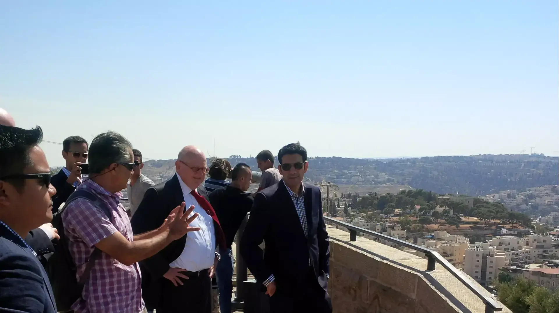משלחת דיפלומטים אמריקניים בביקור בירושלים משלחת דיפלומטים אמריקניים בביקור בירושלים