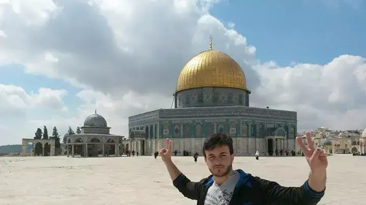 מוהנד משרקה, הצעיר הפלסטיני שנהרג מפיצוץ רימון, 22 ספטמבר 2015 מוהנד משרקה, הצעיר הפלסטיני שנהרג מפיצוץ רימון, 22 ספטמבר 2015
