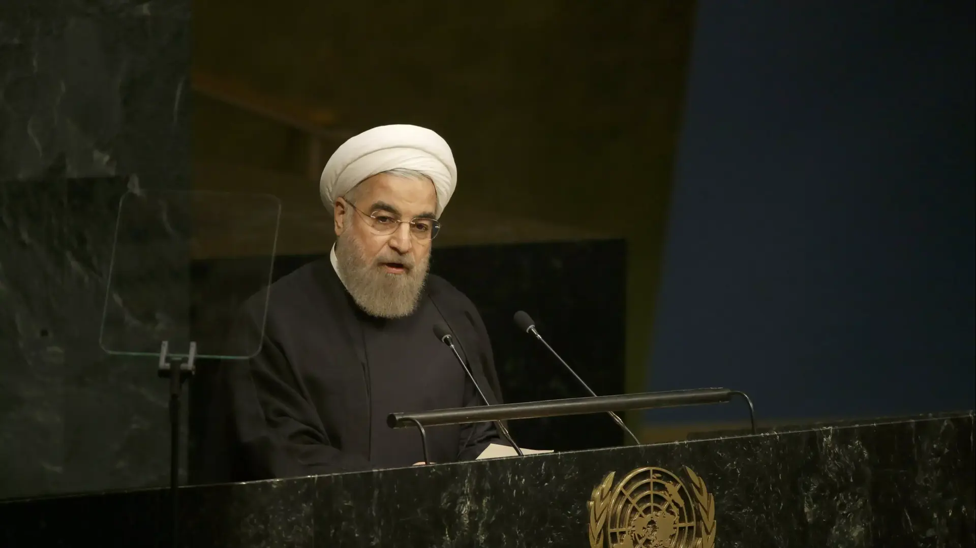 נשיא איראן חסן רוחאני נואם באו"ם