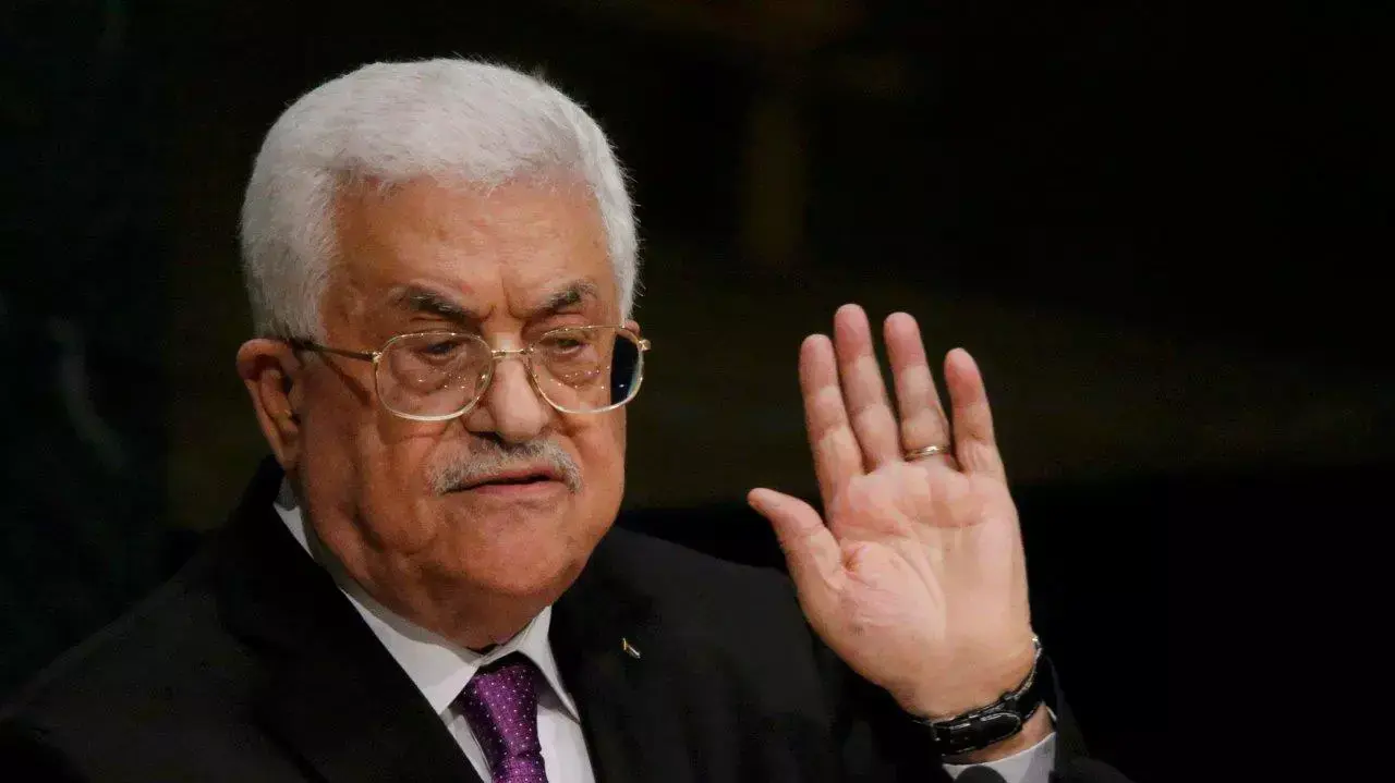 יו"ר הרשות הפלסטינית אבו מאזן נואם בעצרת הכללית של האו"ם, 30 בספטמבר 2015 יו"ר הרשות הפלסטינית אבו מאזן נואם בעצרת הכללית של האו"ם, 30 בספטמבר 2015