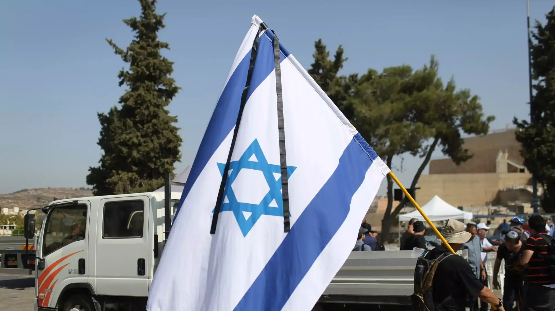 הלוויית הזוג איתם ונעמה הנקין בהר המנוחות בירושלים, 2 באוקטובר 2015 הלוויית הזוג איתם ונעמה הנקין בהר המנוחות בירושלים, 2 באוקטובר 2015