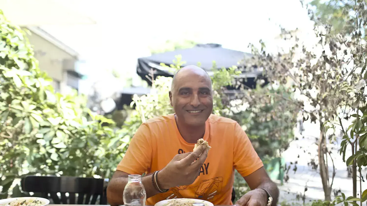 משה לוי, חולון משה לוי, חולון