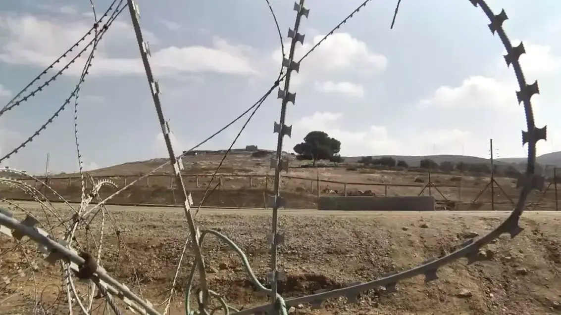גדר הגבול הפרוצה בדרום הר חברון, אוקובר 2015 גדר הגבול הפרוצה בדרום הר חברון, אוקובר 2015