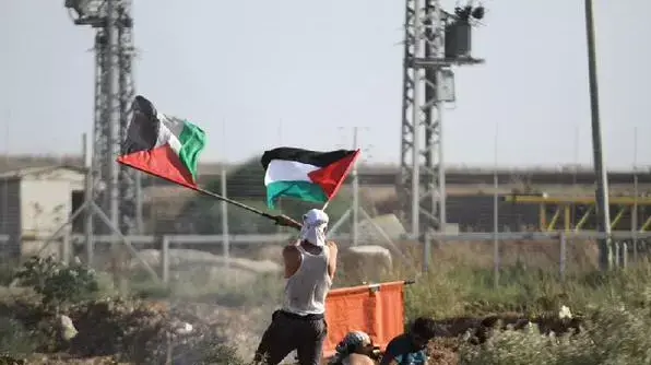 עימתוים בין פלסטינים וצה"ל בגבול הרצועה, מול מער ארז, אוקטובר 2015 עימתוים בין פלסטינים וצה"ל בגבול הרצועה, מול מער ארז, אוקטובר 2015