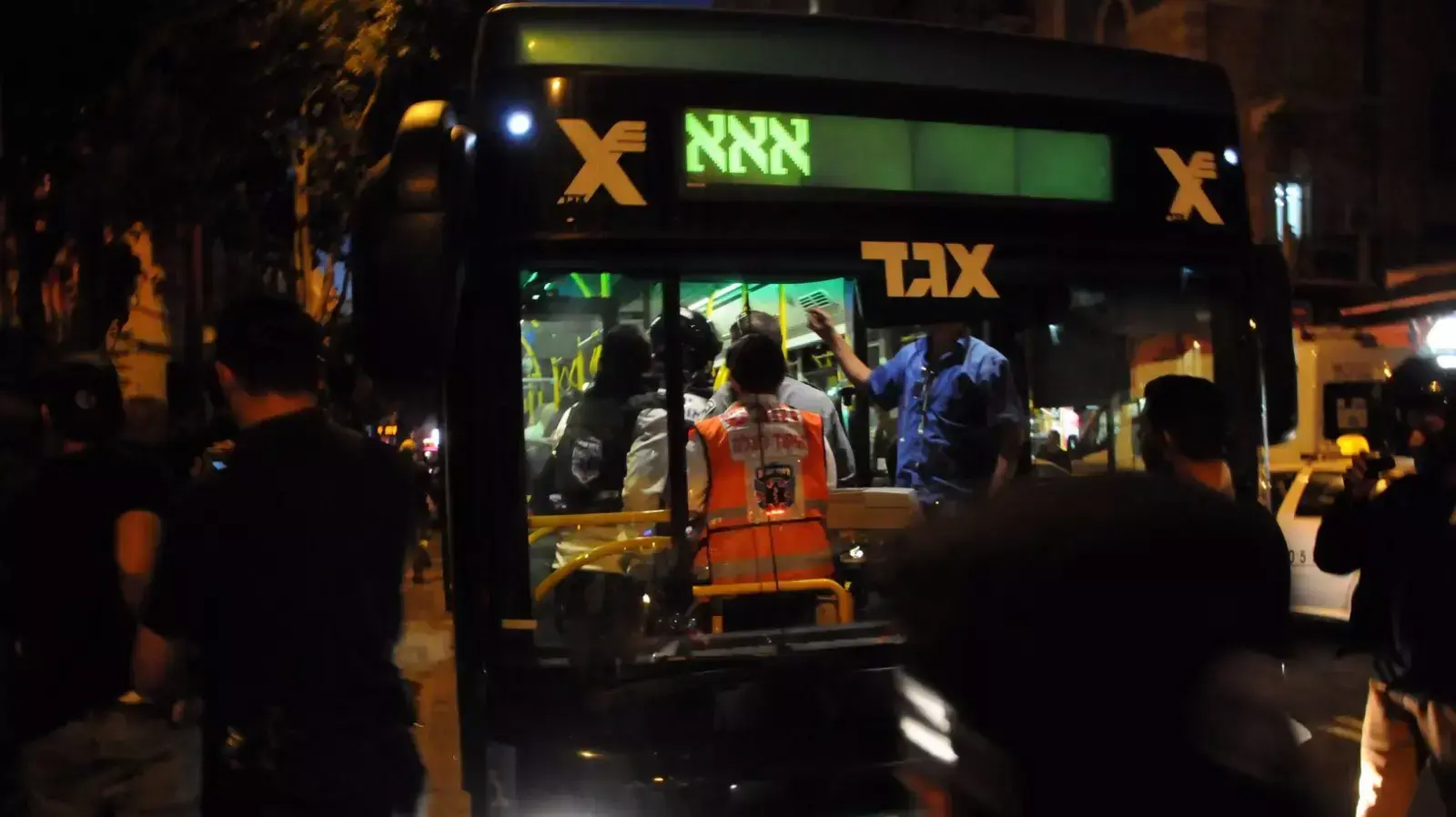 פיגוע דקירה באוטובוס, התחנה המרכזית ירושלים. אוקטובר 2015 פיגוע דקירה באוטובוס, התחנה המרכזית ירושלים. אוקטובר 2015
