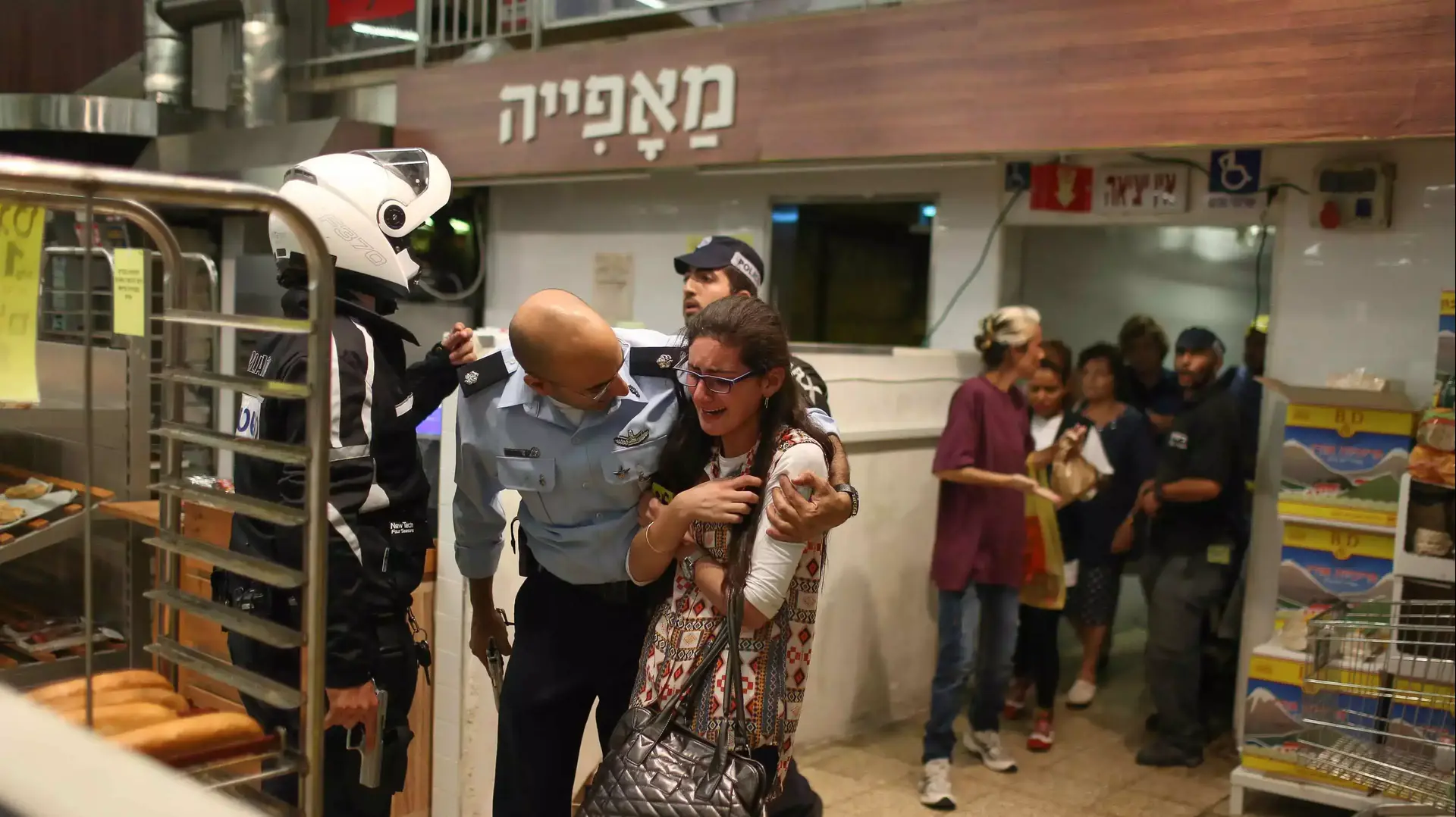 פיגוע דקירה באוטובוס, התחנה המרכזית ירושלים. אוקטובר 2015 פיגוע דקירה באוטובוס, התחנה המרכזית ירושלים. אוקטובר 2015