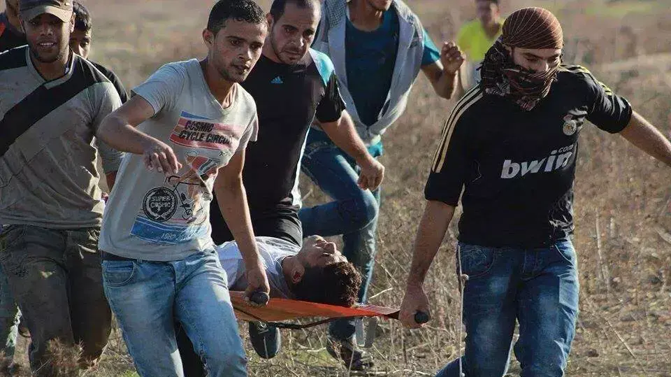 מפגינים פלסטינים ברצועת עזה. אוקטובר 2015 מפגינים פלסטינים ברצועת עזה. אוקטובר 2015