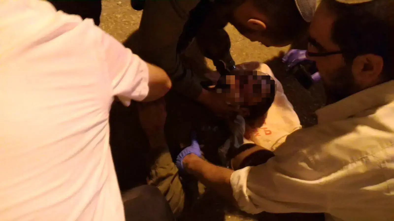 פיגוע דקירה בחסם שוטר, חברון פיגוע דקירה בחסם שוטר, חברון
