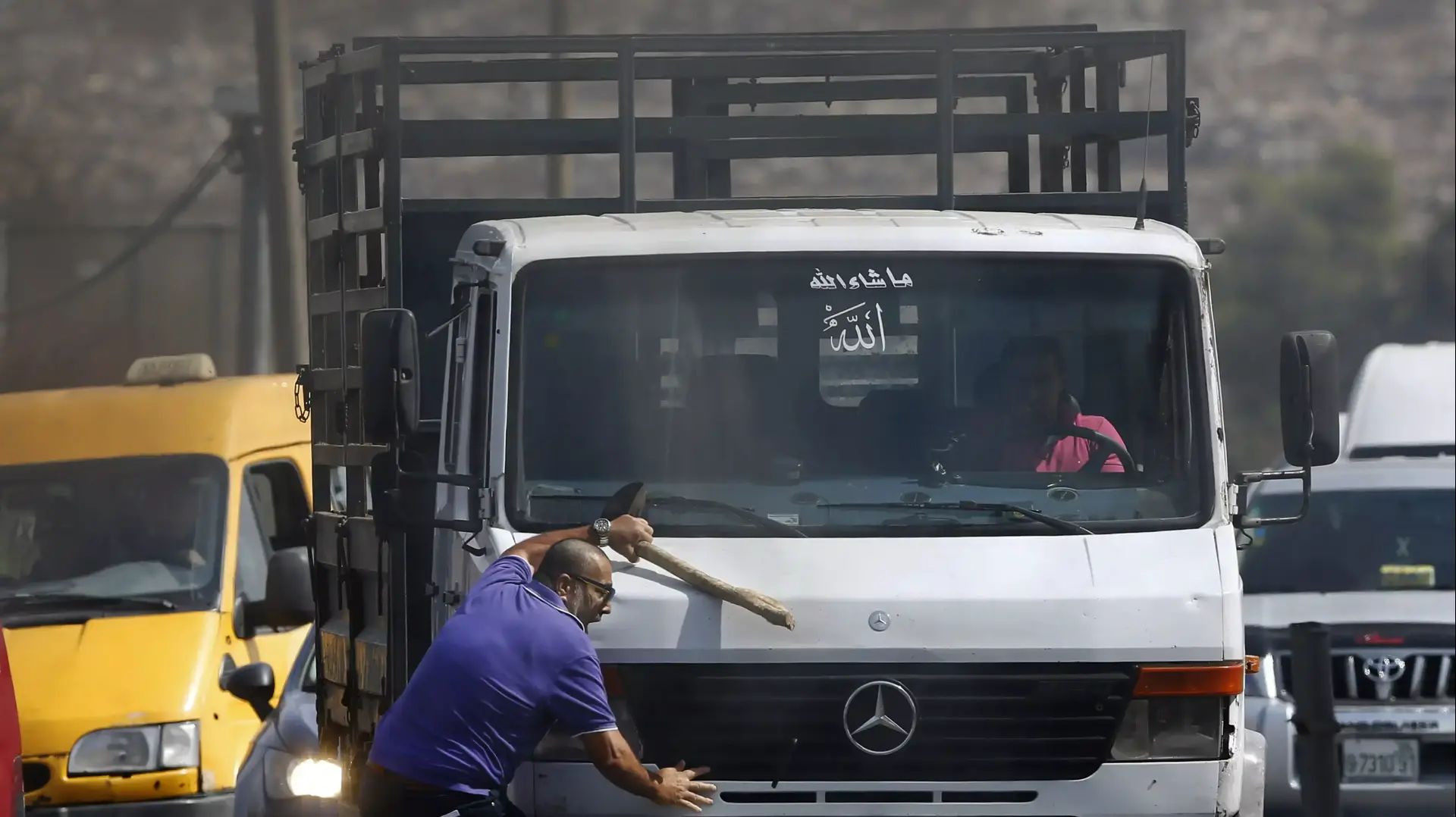 אברהם חסנו, נהרג כשיצא מרכבו אחרי שהושלכו לעבור אבנים, דרום הר חברון, 20 באוקטובר 2015