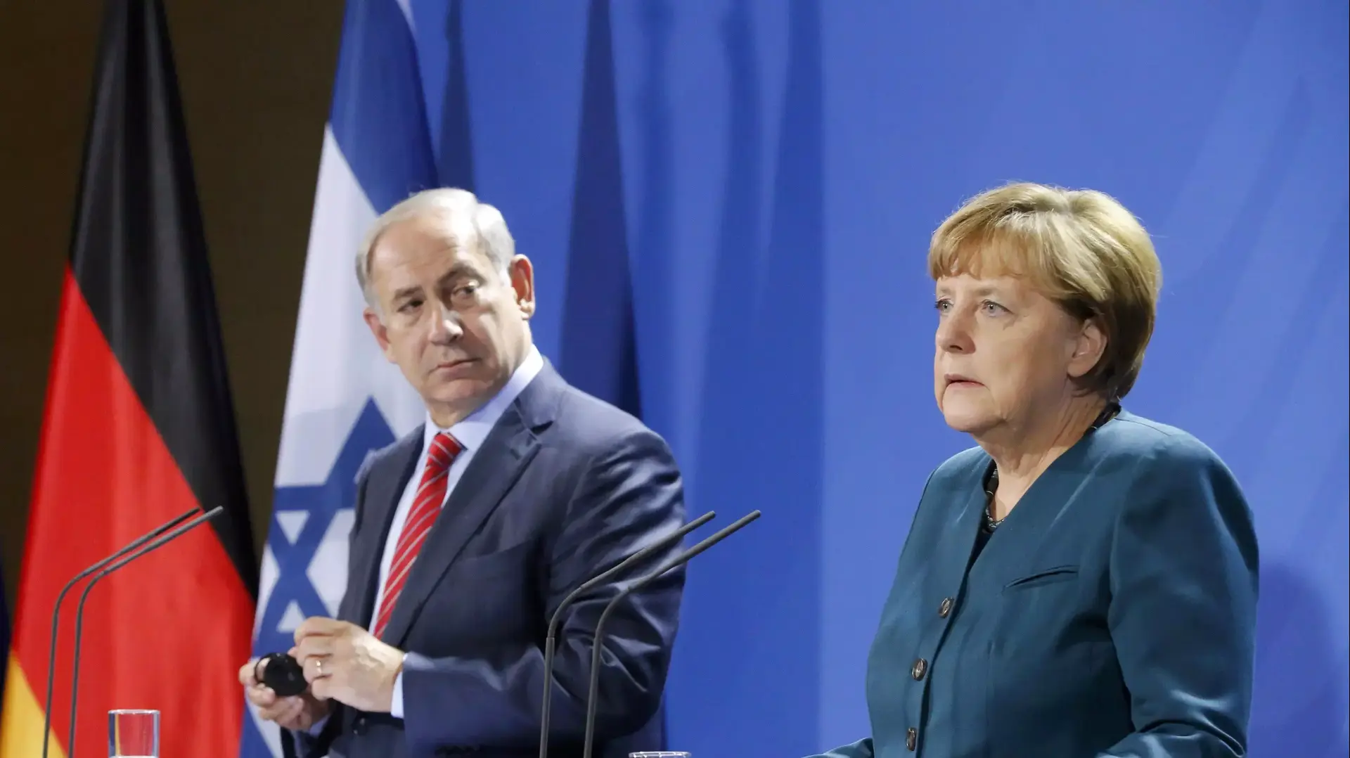 פגישת ראש הממשלה בנימין נתניהו עם קנצלרית גרמניה אנגלה מרקל בברלין. אוקטובר 2015 פגישת ראש הממשלה בנימין נתניהו עם קנצלרית גרמניה אנגלה מרקל בברלין. אוקטובר 2015