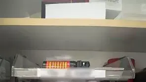 גז פלפל בתאי העובדות במטה משרד החינוך בירושלים