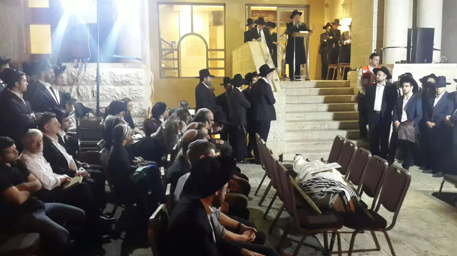 הלוויית יחיאל רוטמן בשכונת הר נוף בירושלים 24 באוקטובר 2015 הלוויית יחיאל רוטמן בשכונת הר נוף בירושלים 24 באוקטובר 2015