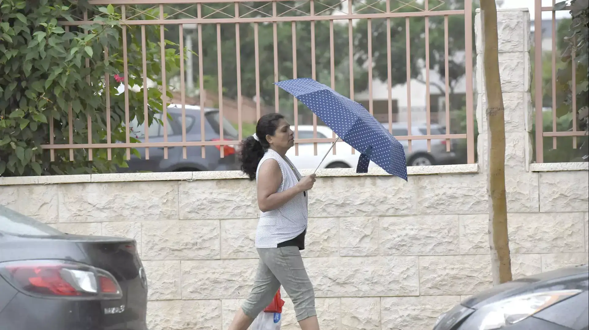 מזג אוויר חורפי בפתח תקווה, אוקטובר 2015 מזג אוויר חורפי בפתח תקווה, אוקטובר 2015