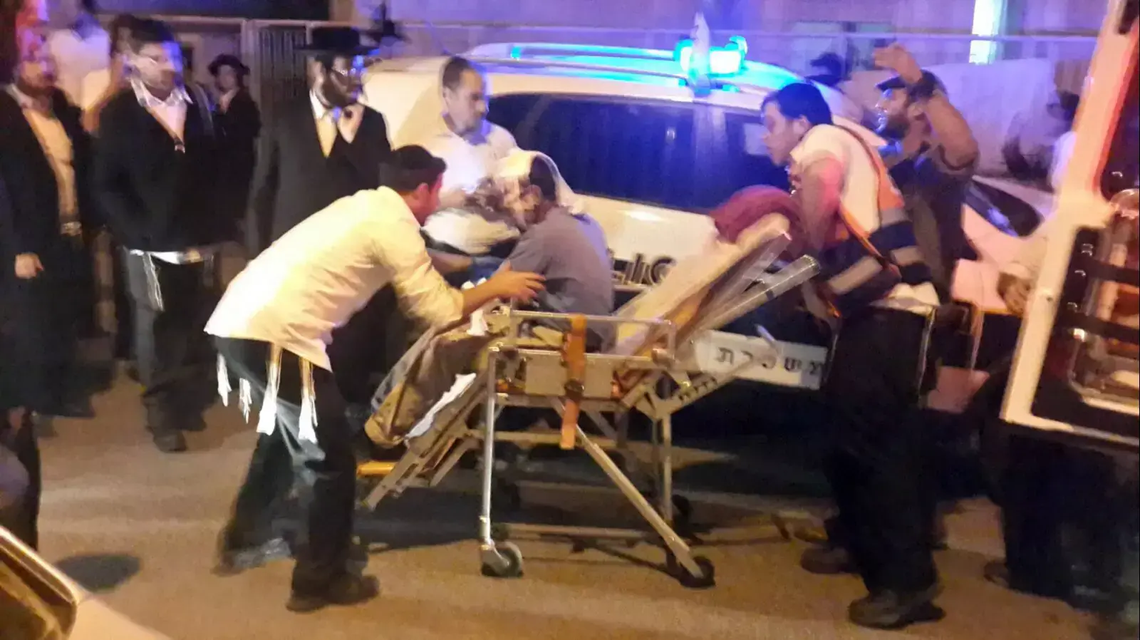 שמחה חודידטוב, המאבטח שהותקף על ידי יהודי בירושלים בשבוע שעבר, אוקטובר 2015 שמחה חודידטוב, המאבטח שהותקף על ידי יהודי בירושלים בשבוע שעבר, אוקטובר 2015