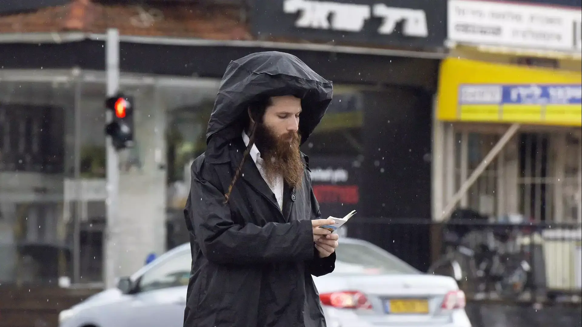 מזג אוויר גשום, בני ברק. אוקטובר 2015 מזג אוויר גשום, בני ברק. אוקטובר 2015