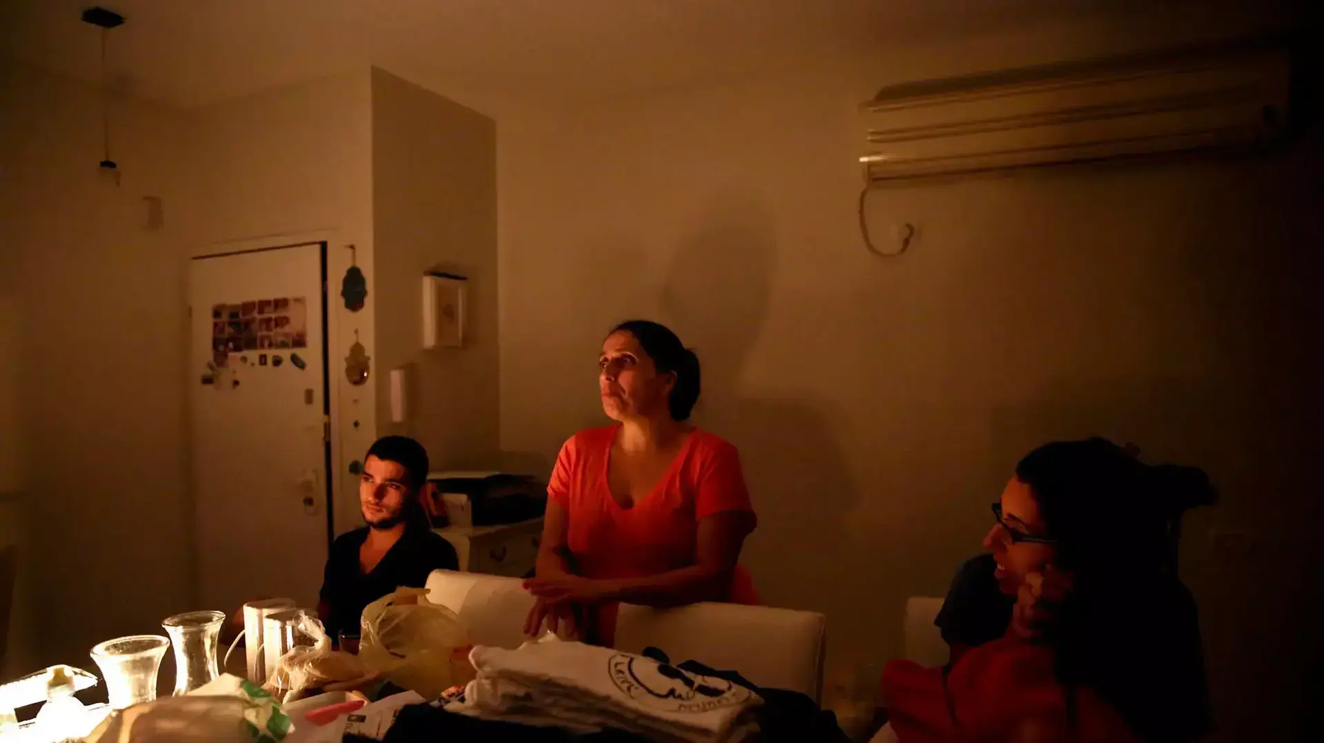 תושבי רעננה בחושך בשל מחדל החשמל, אוקטובר 2015