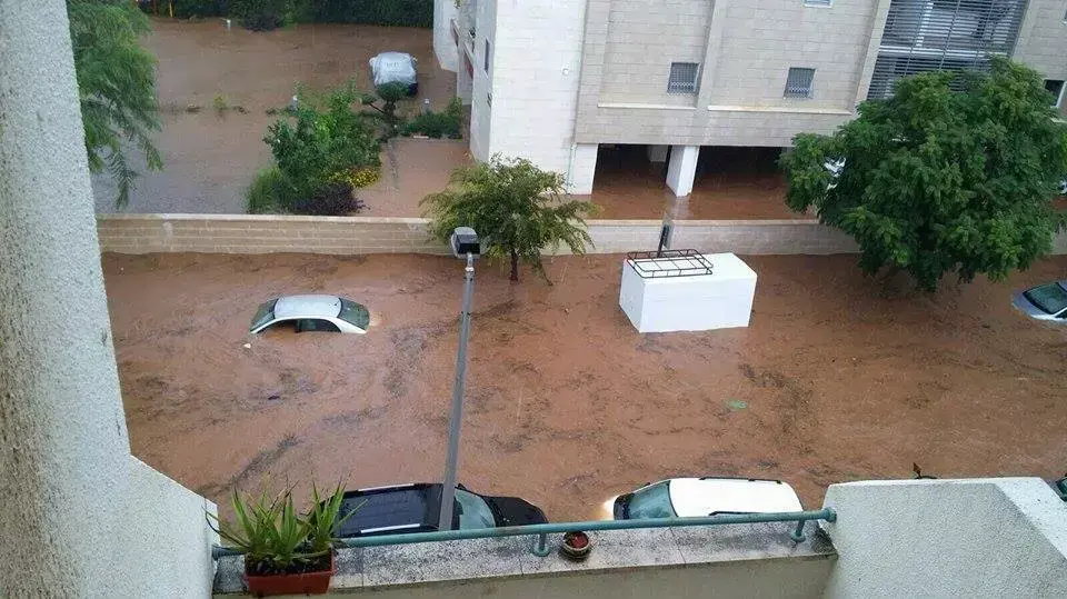 הצפות ברעננה, 28 באוקטובר 2015