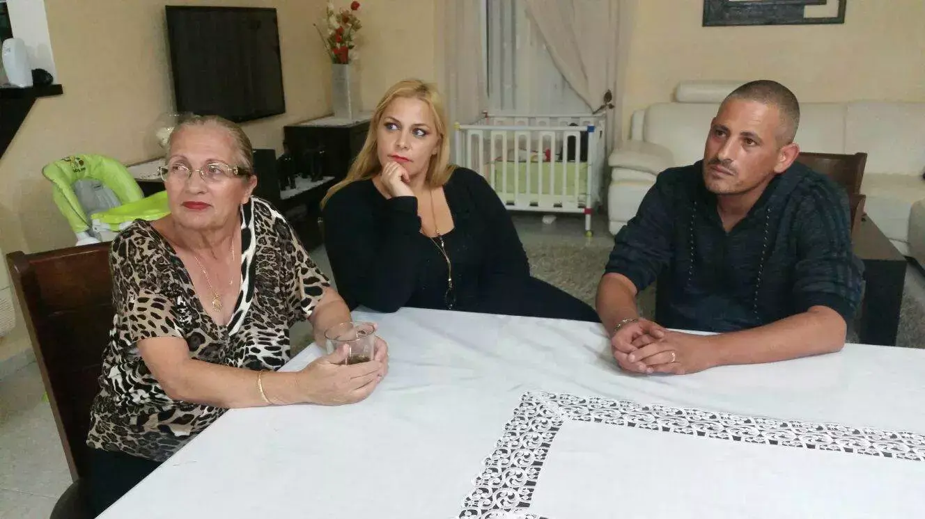 רונן כהן, קצין השב"ס החשוד במעורבות בלינץ' האריתראי בתחנה המרכזית בבאר שבע. אוקטובר 2015 רונן כהן, קצין השב"ס החשוד במעורבות בלינץ' האריתראי בתחנה המרכזית בבאר שבע. אוקטובר 2015