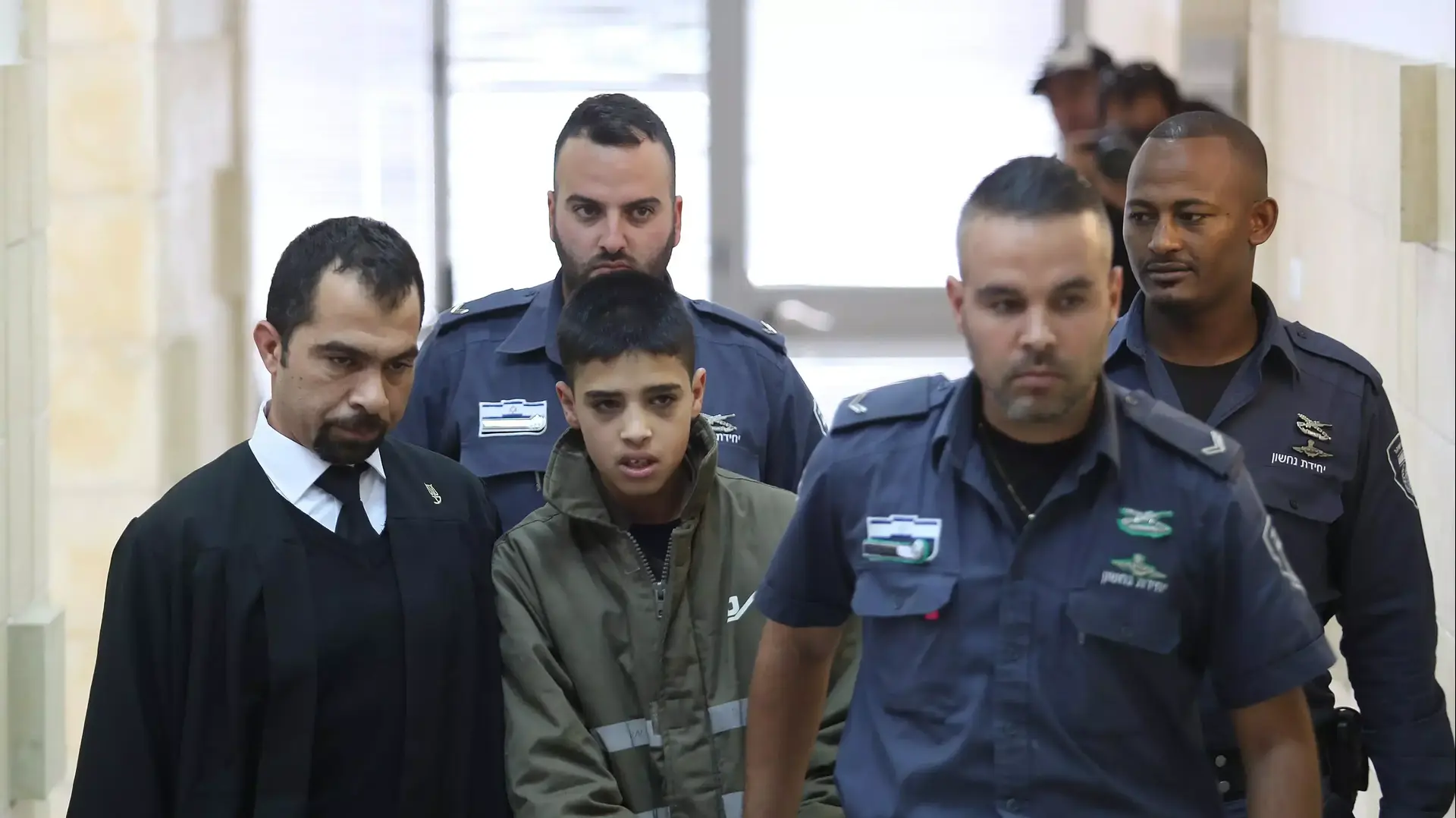 המחבל בן ה-13 אחמד מנאסרה בבית המשפט המחוזי בירושלים 30 באוקטובר 2015 המחבל בן ה-13 אחמד מנאסרה בבית המשפט המחוזי בירושלים 30 באוקטובר 2015