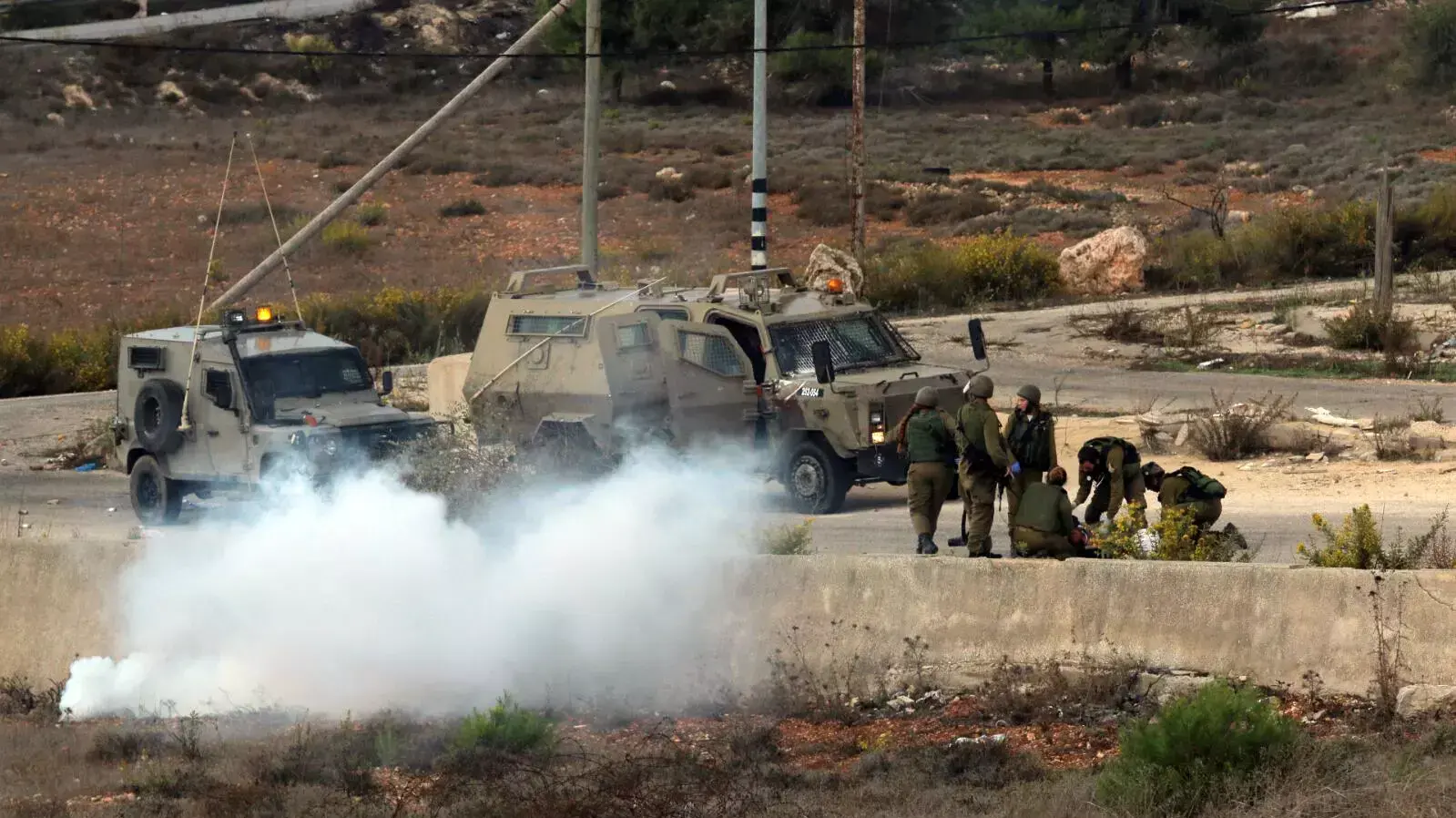 פלסטיני ניסה לדקור לוחם מג"ב ליד רמאללה ונדרס, 30 באוקטובר 2015 פלסטיני ניסה לדקור לוחם מג"ב ליד רמאללה ונדרס, 30 באוקטובר 2015