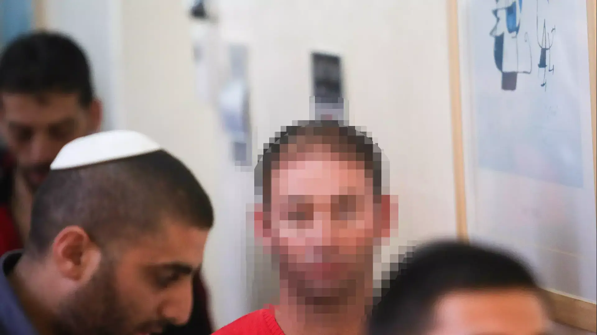 האב המתעלל מאבו גוש, בית משפט השלום בירושלים. נובמבר 2015 האב המתעלל מאבו גוש, בית משפט השלום בירושלים. נובמבר 2015