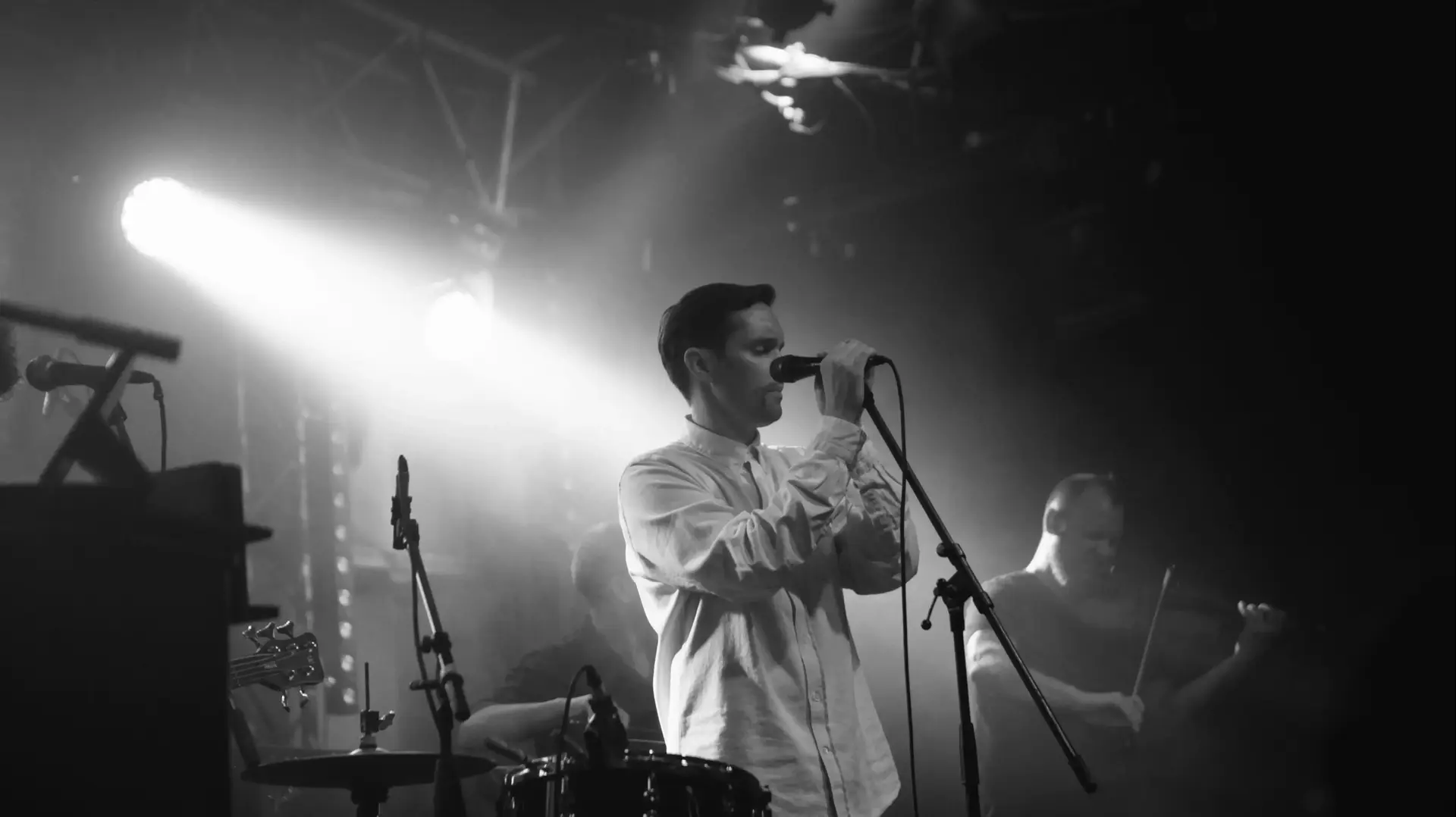 Rhye, מייק מילוש Rhye, מייק מילוש